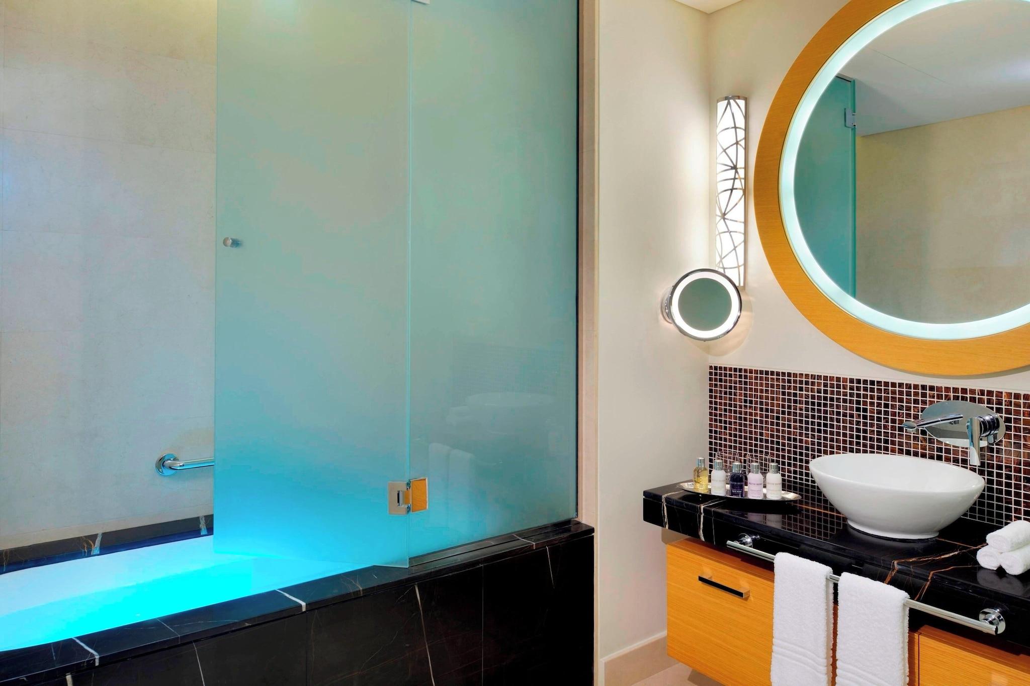 Apartment King Bed One Bedroom 