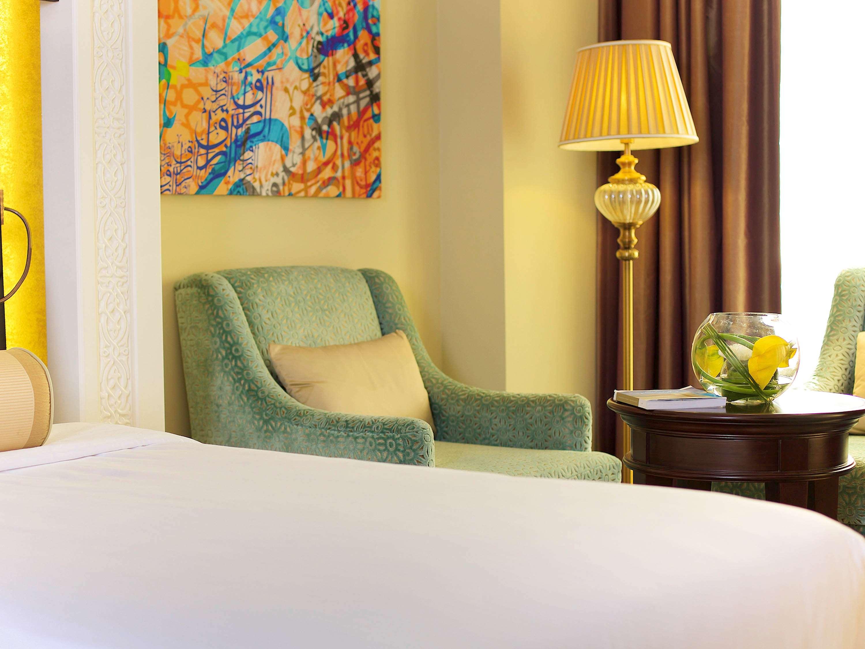 Twin Partial Sea View