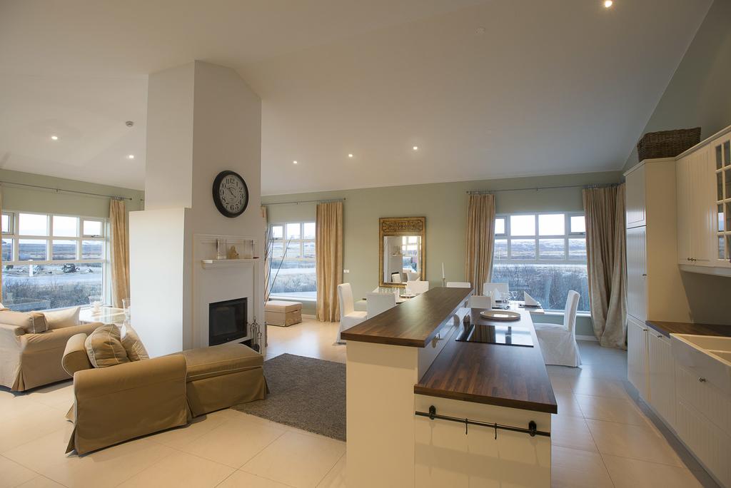 Apartment Four Bedrooms