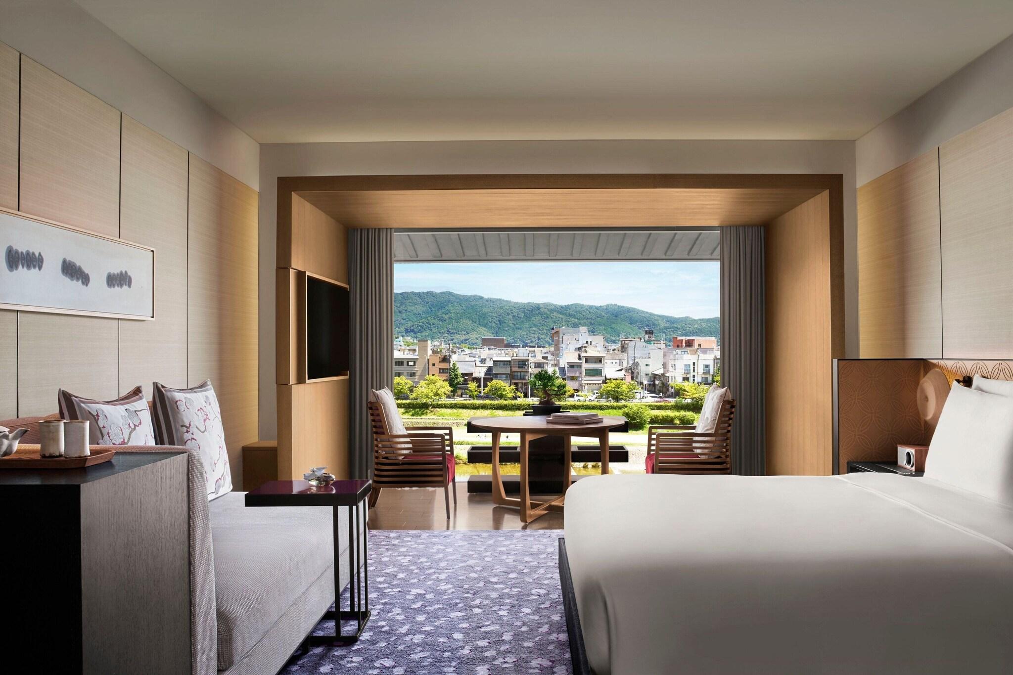 Double Grand with Views