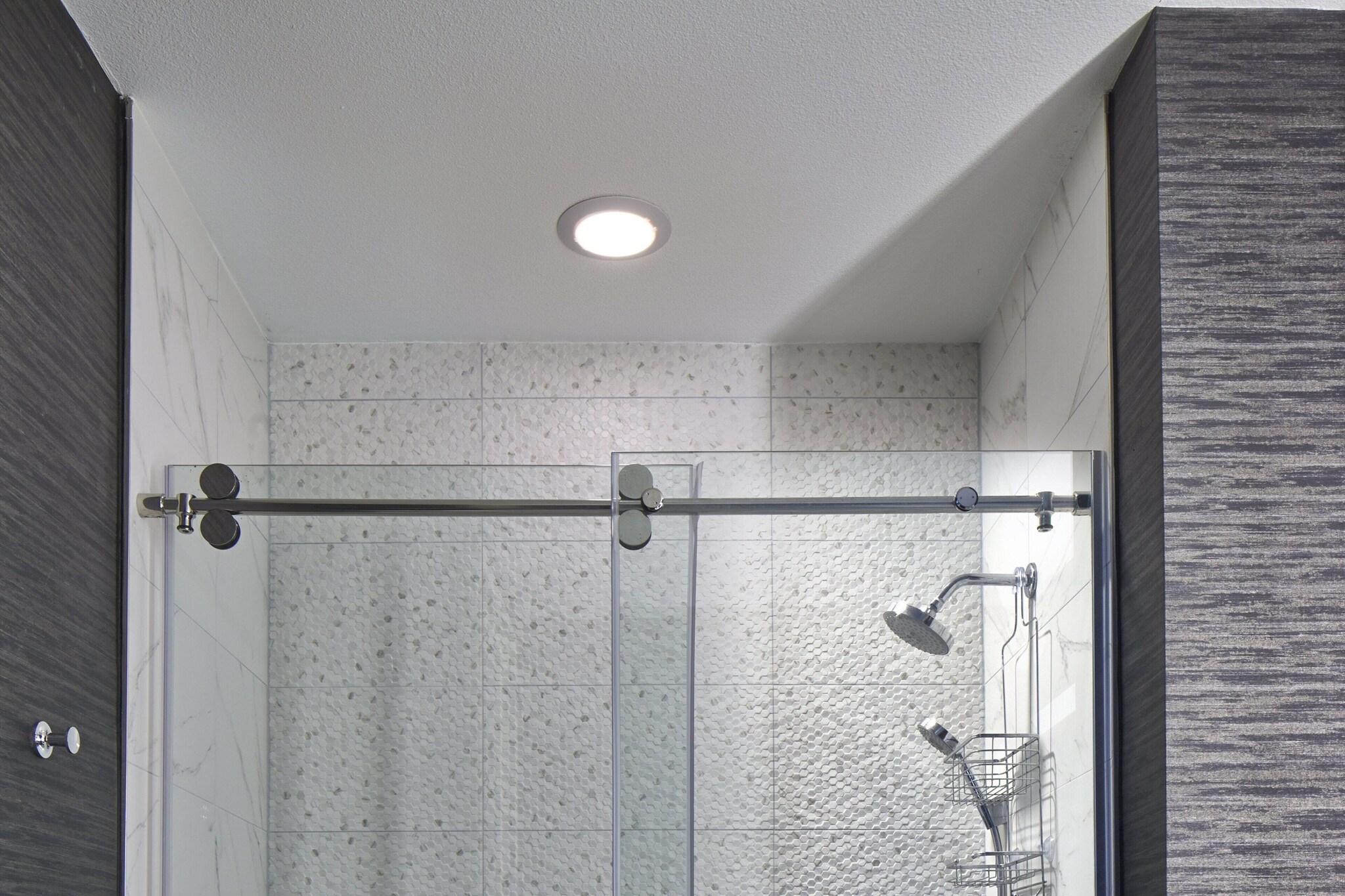 Suite Deluxe King Bed