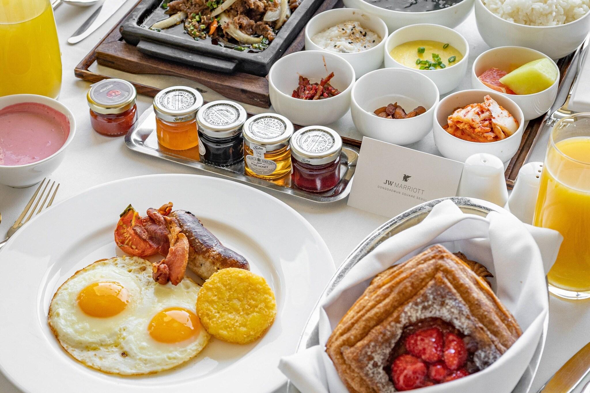 Double Executive 2 Double Beds