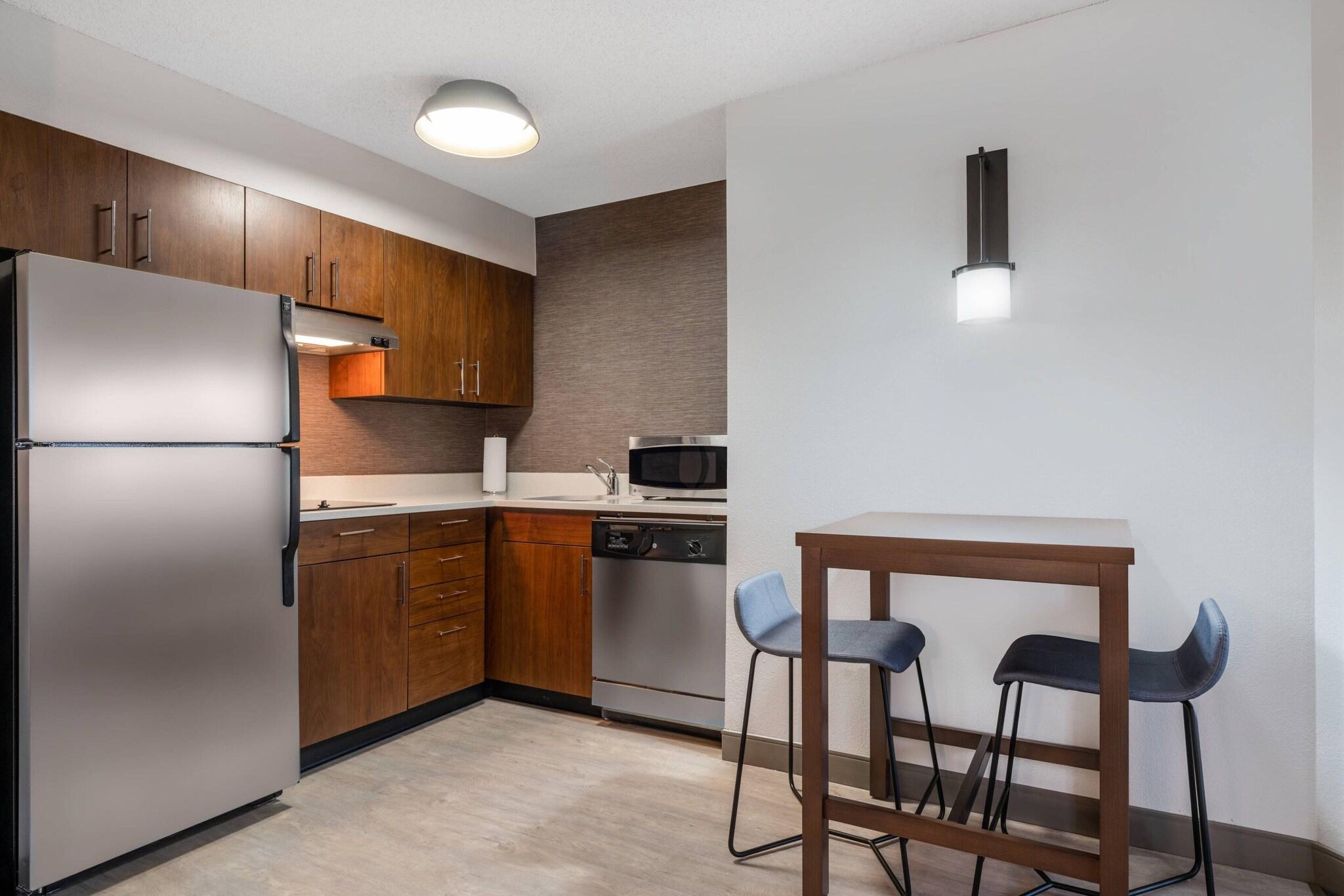 Suite King Bed One Bedroom 