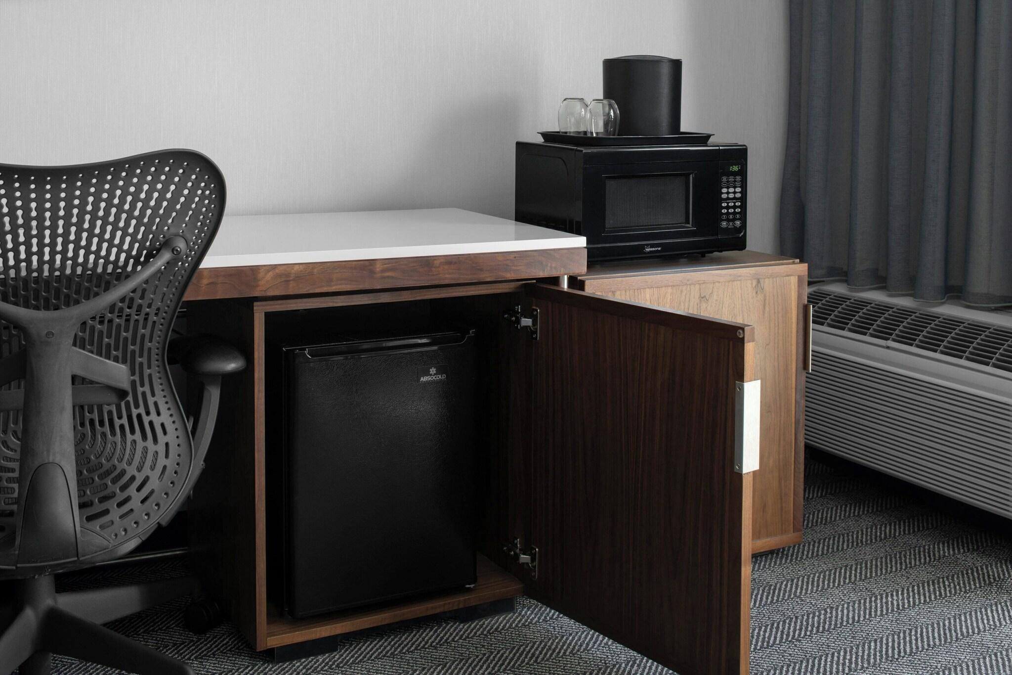 Double Accessible King Size Bed