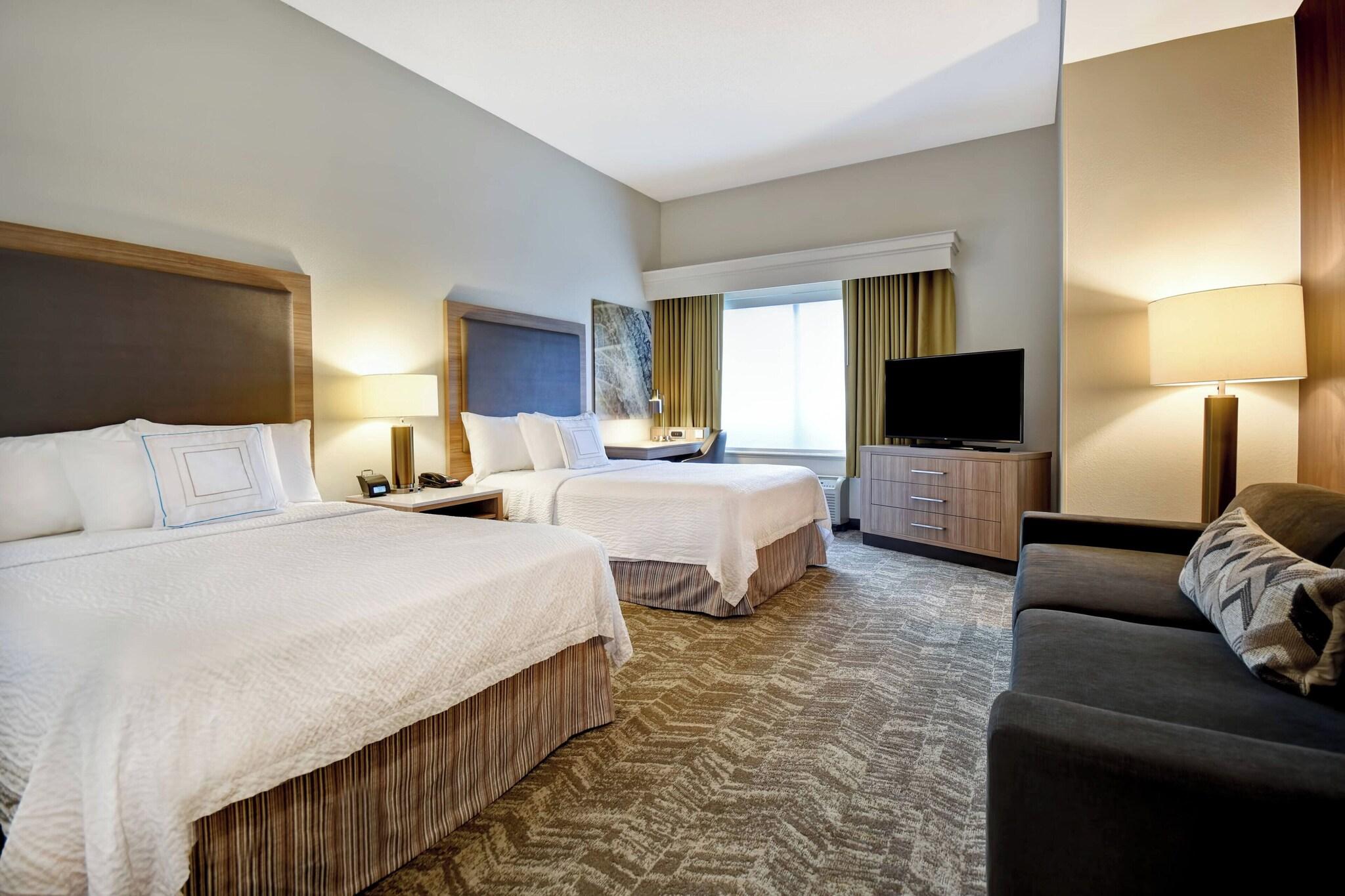 Suite Two Double Beds