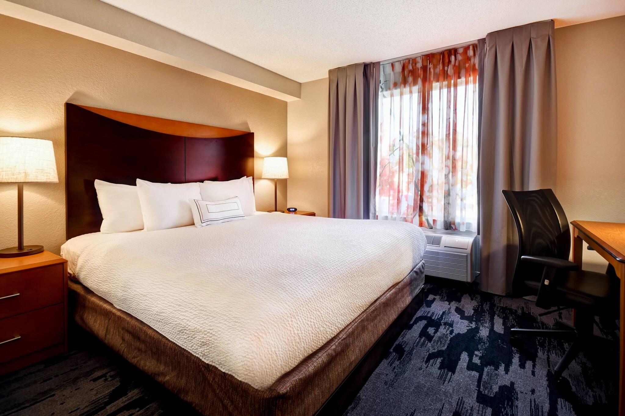 Studio King Size Bed