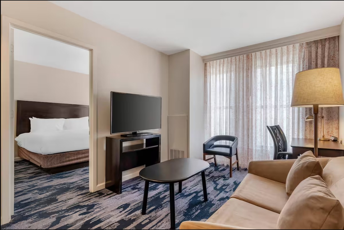 Suite King Bed One Bedroom 