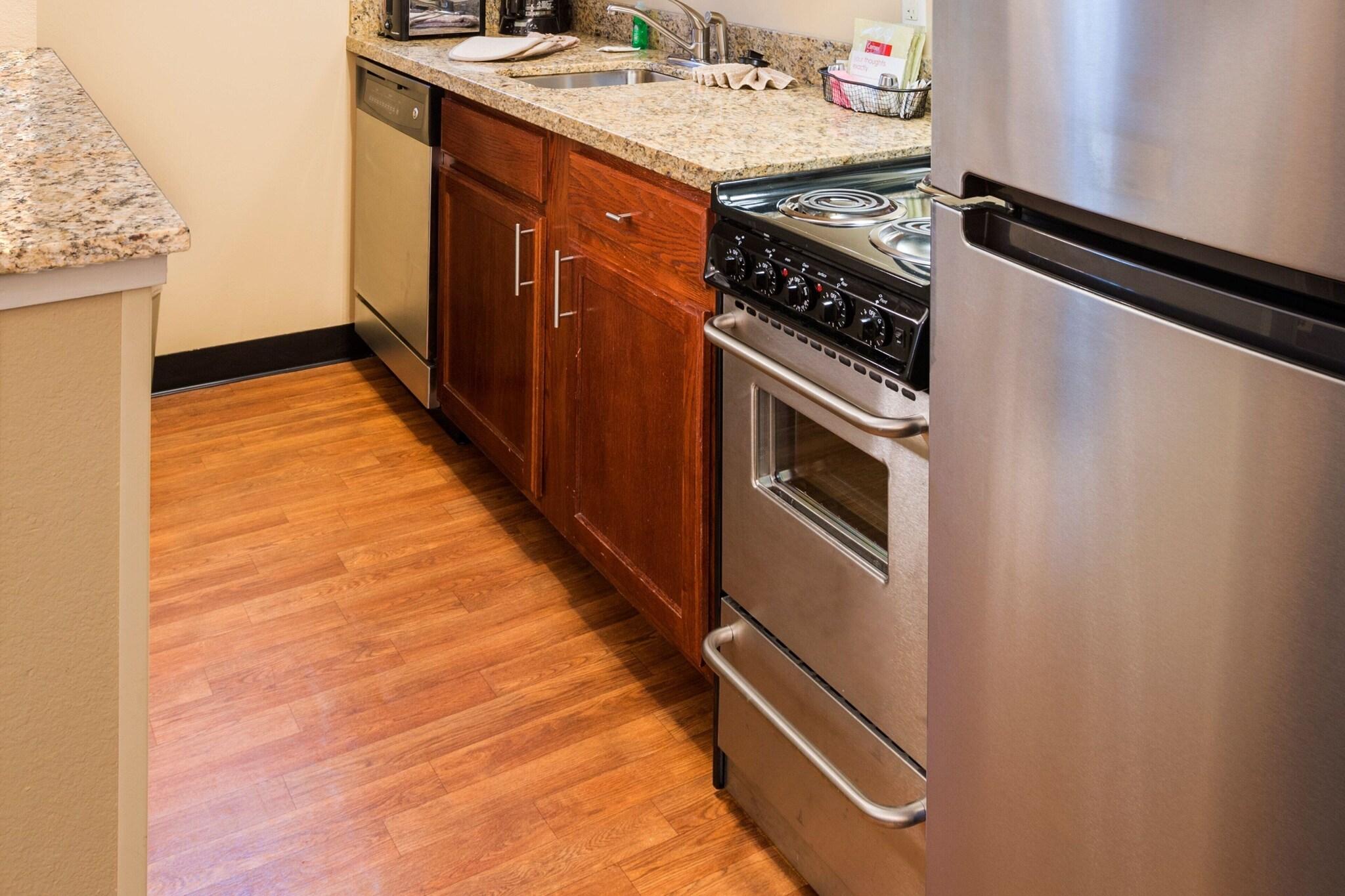 Studio Queen Size Bed