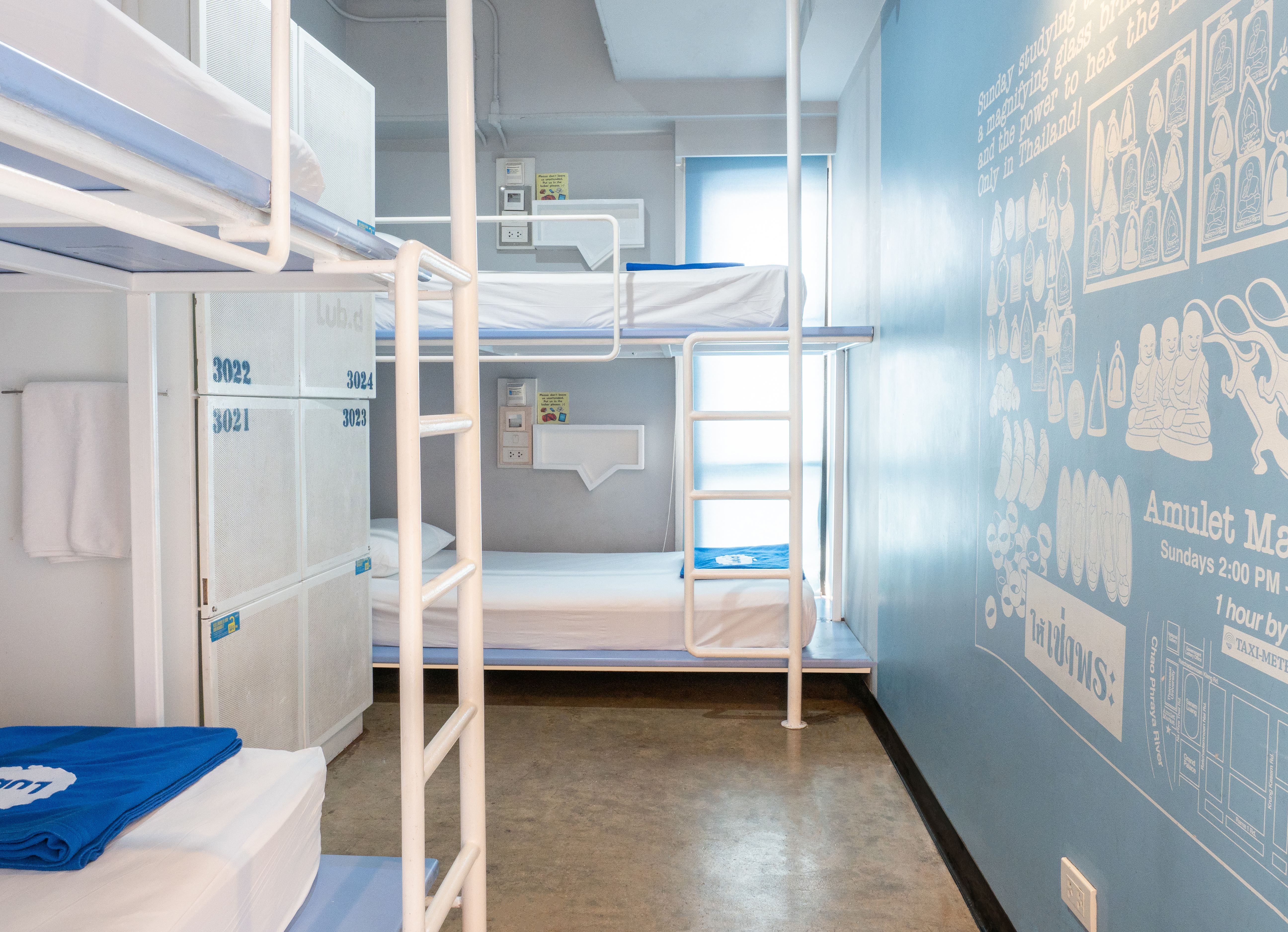 Bed in Dormitory Standard