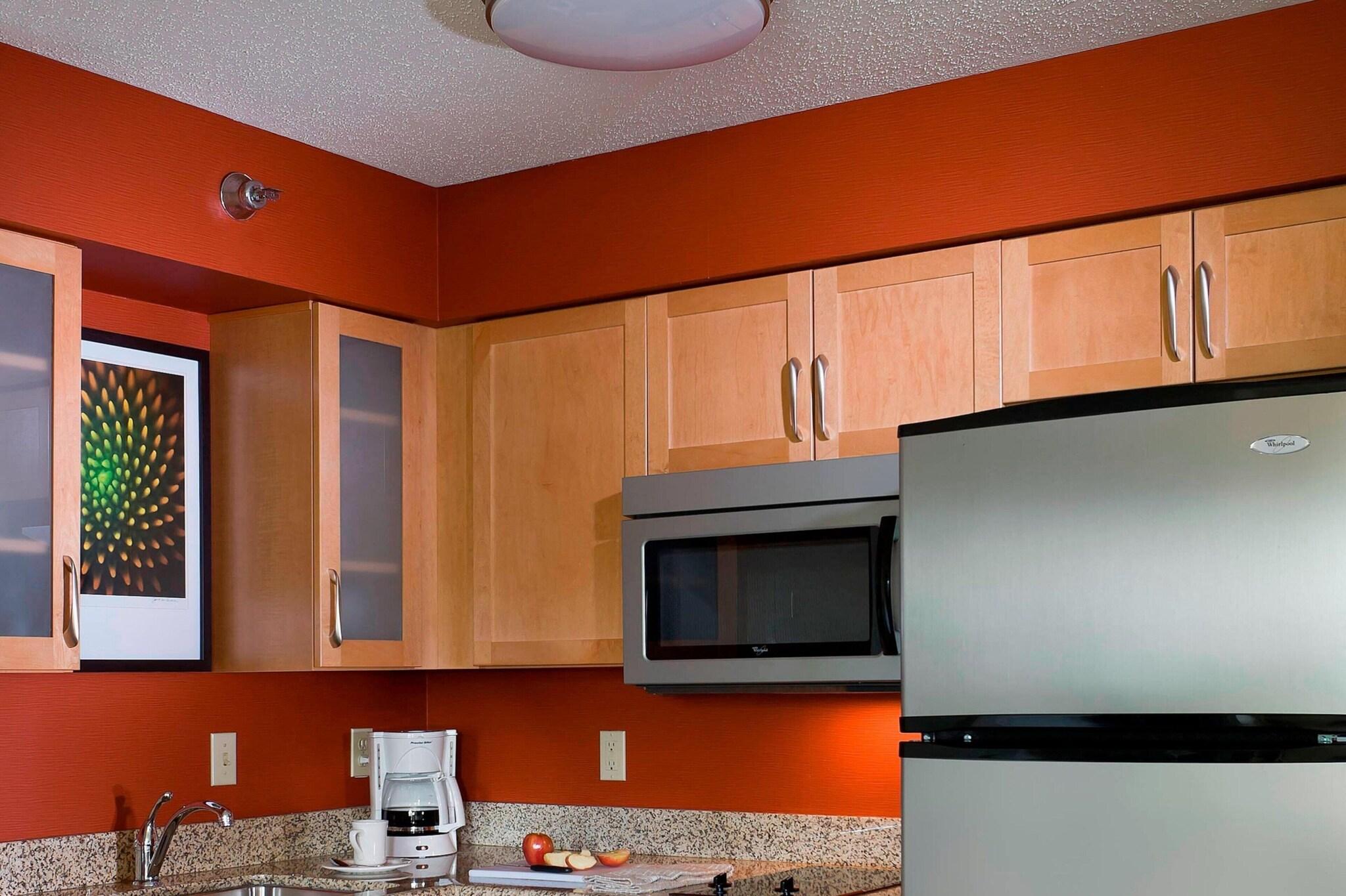 Studio King Size Bed