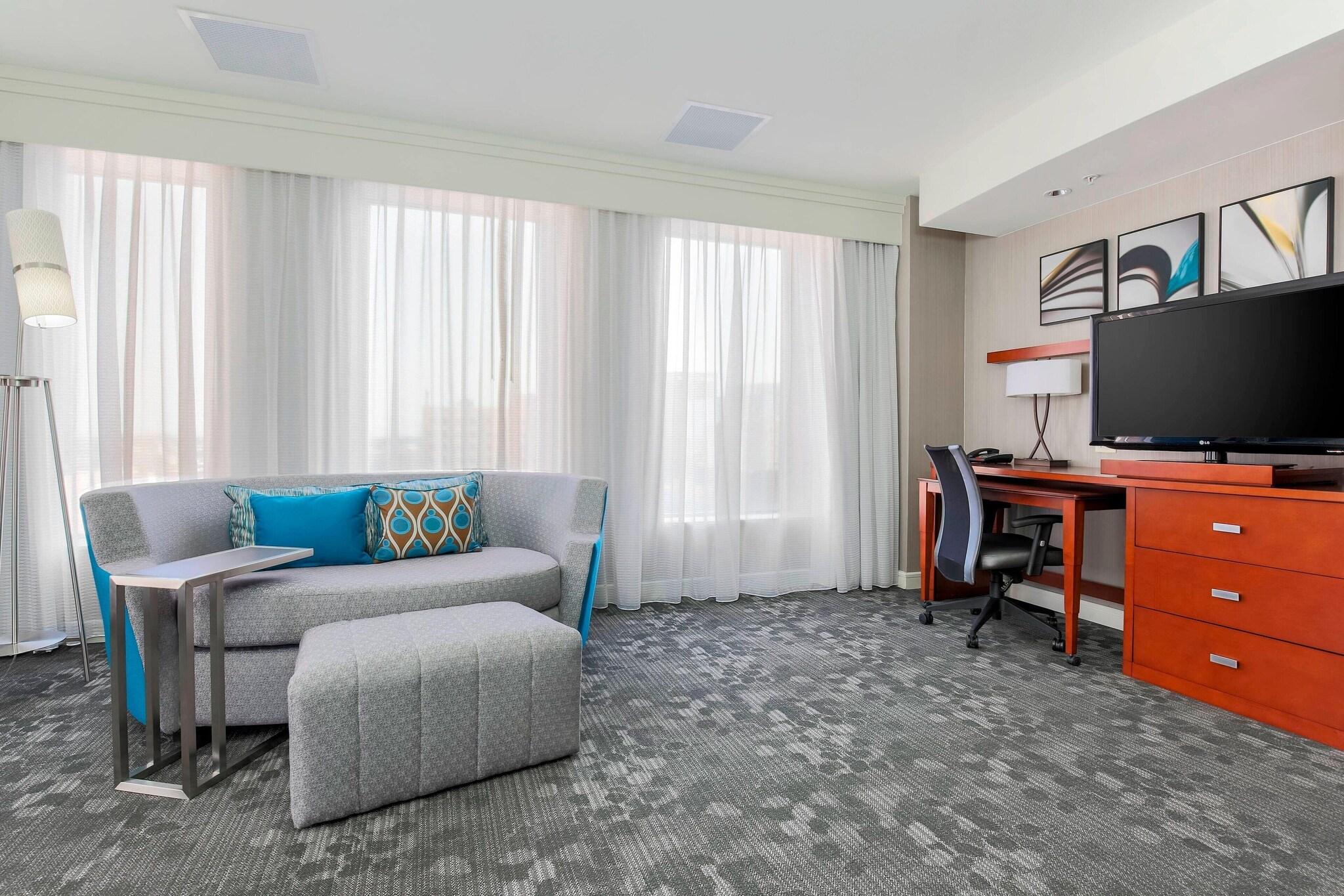 Double Accessible King Size Bed