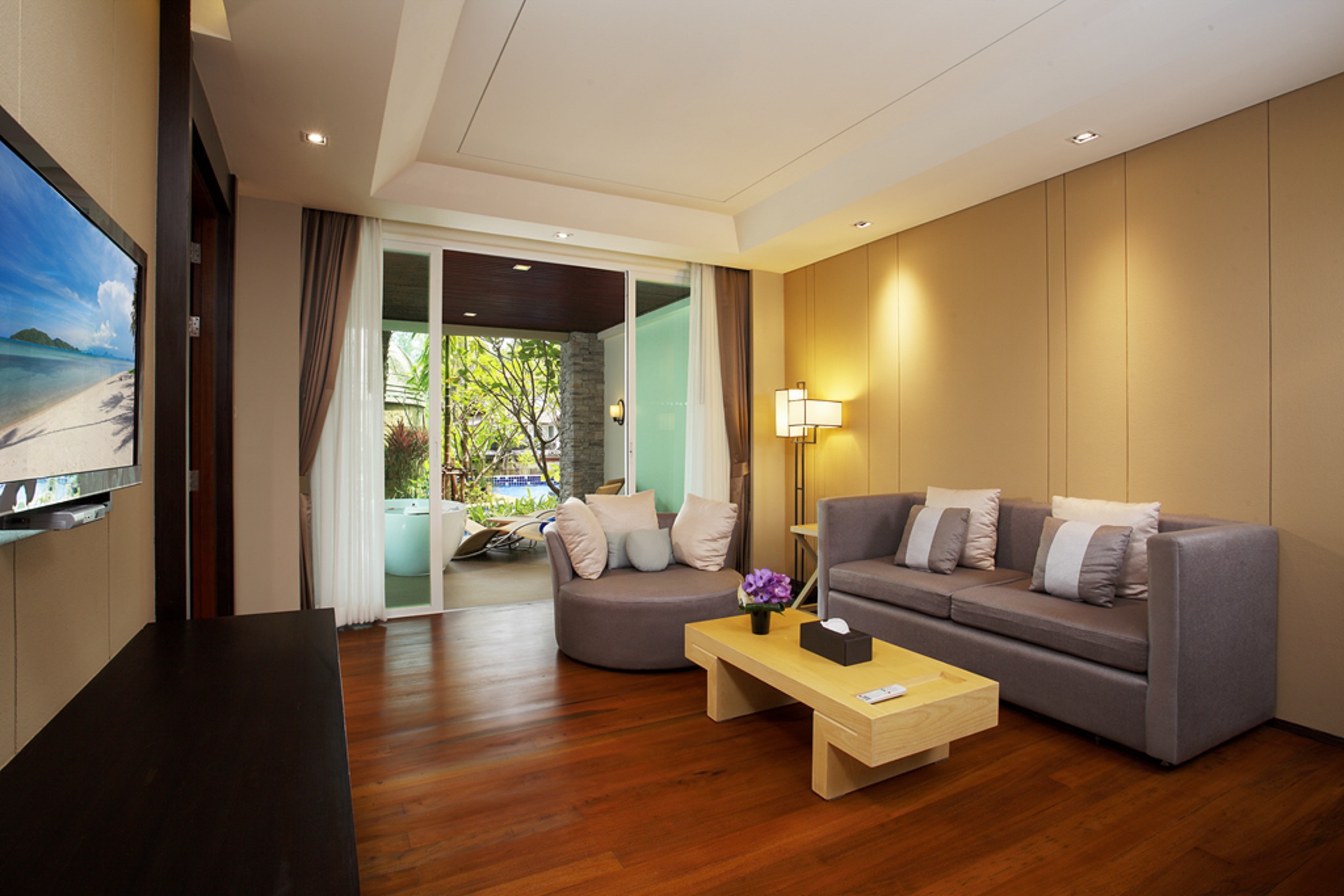 Double or Twin Standard