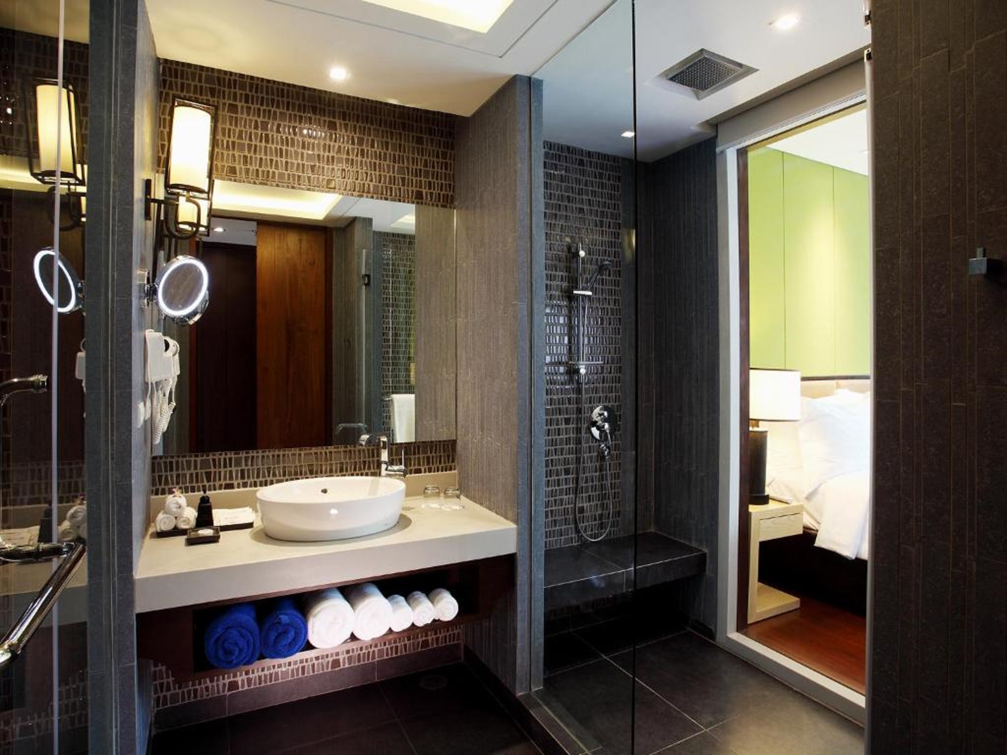 Double or Twin Pool View