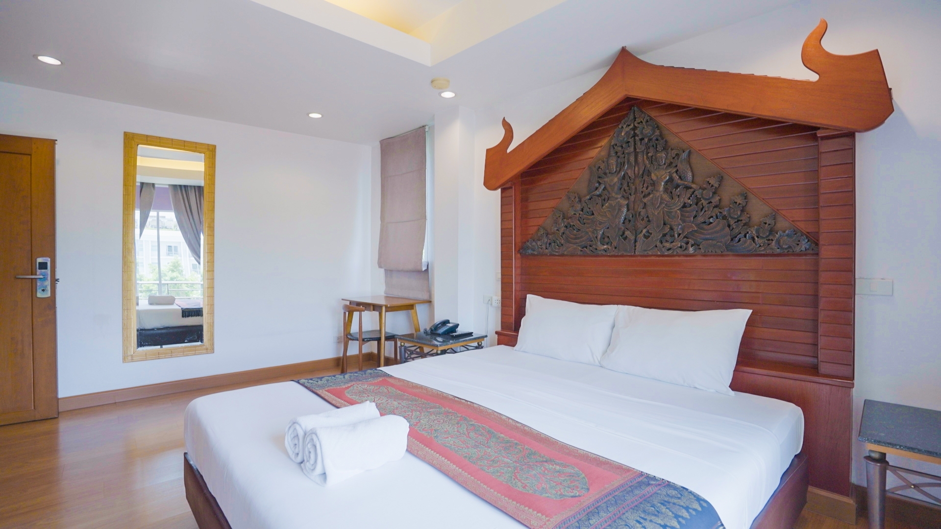 Double Deluxe Canal View