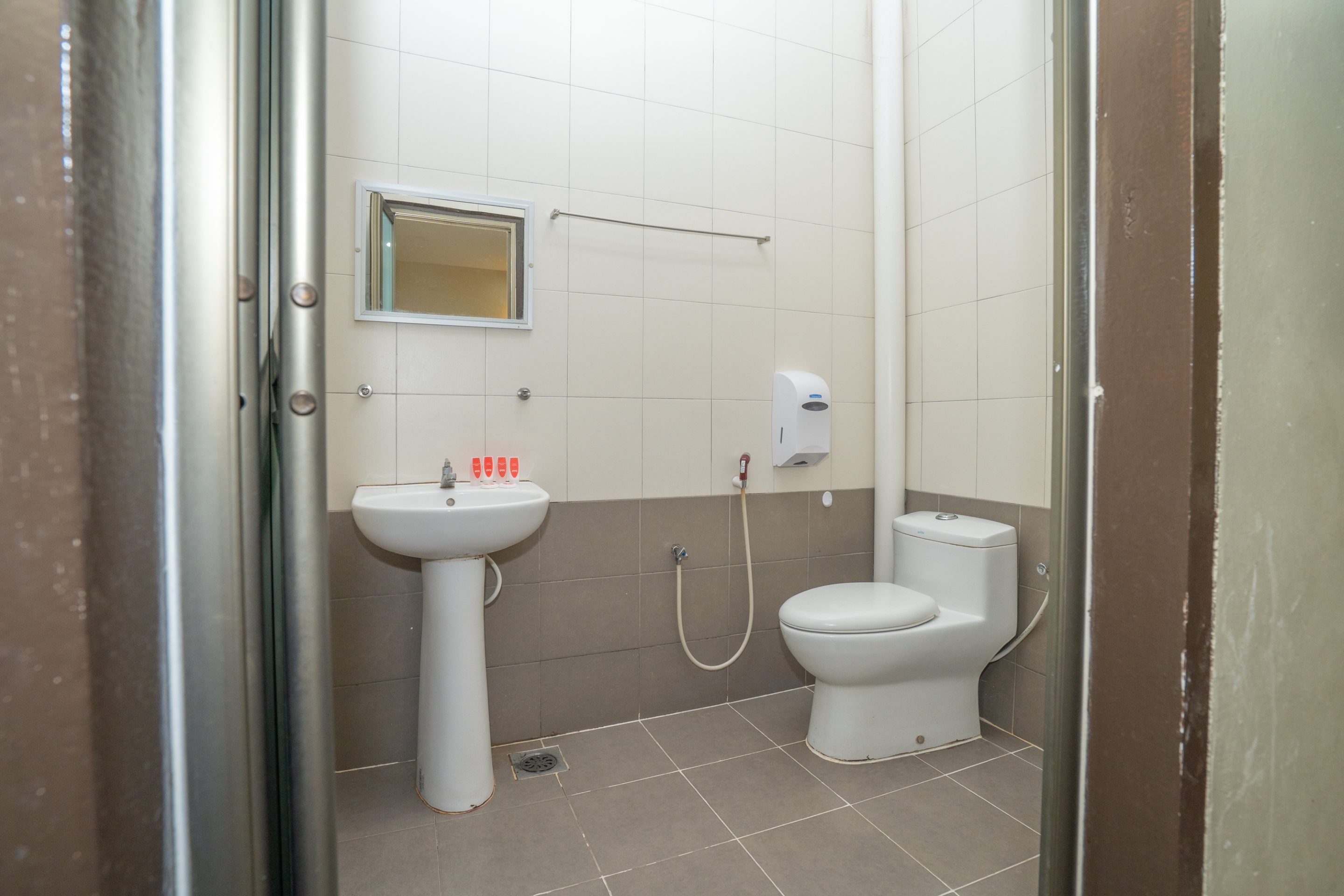 Double Queen Size Bed