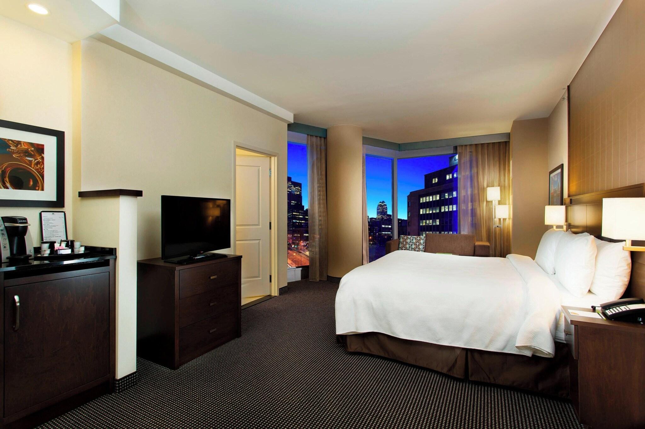 Double King Size Bed