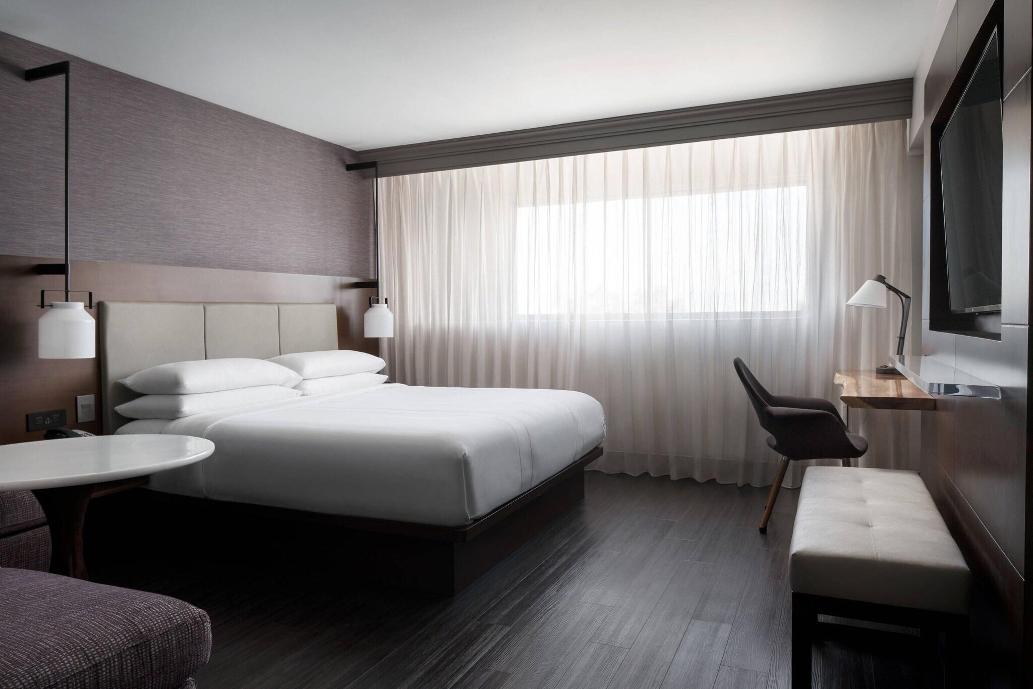 Double King Size Bed