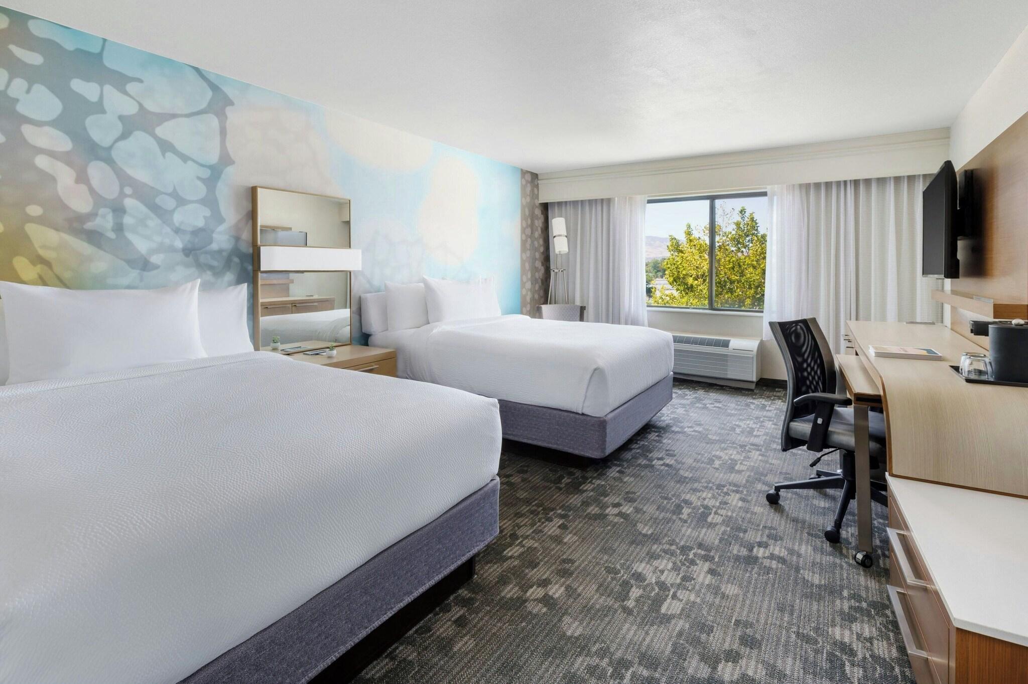 Quadruple Two Queen Beds
