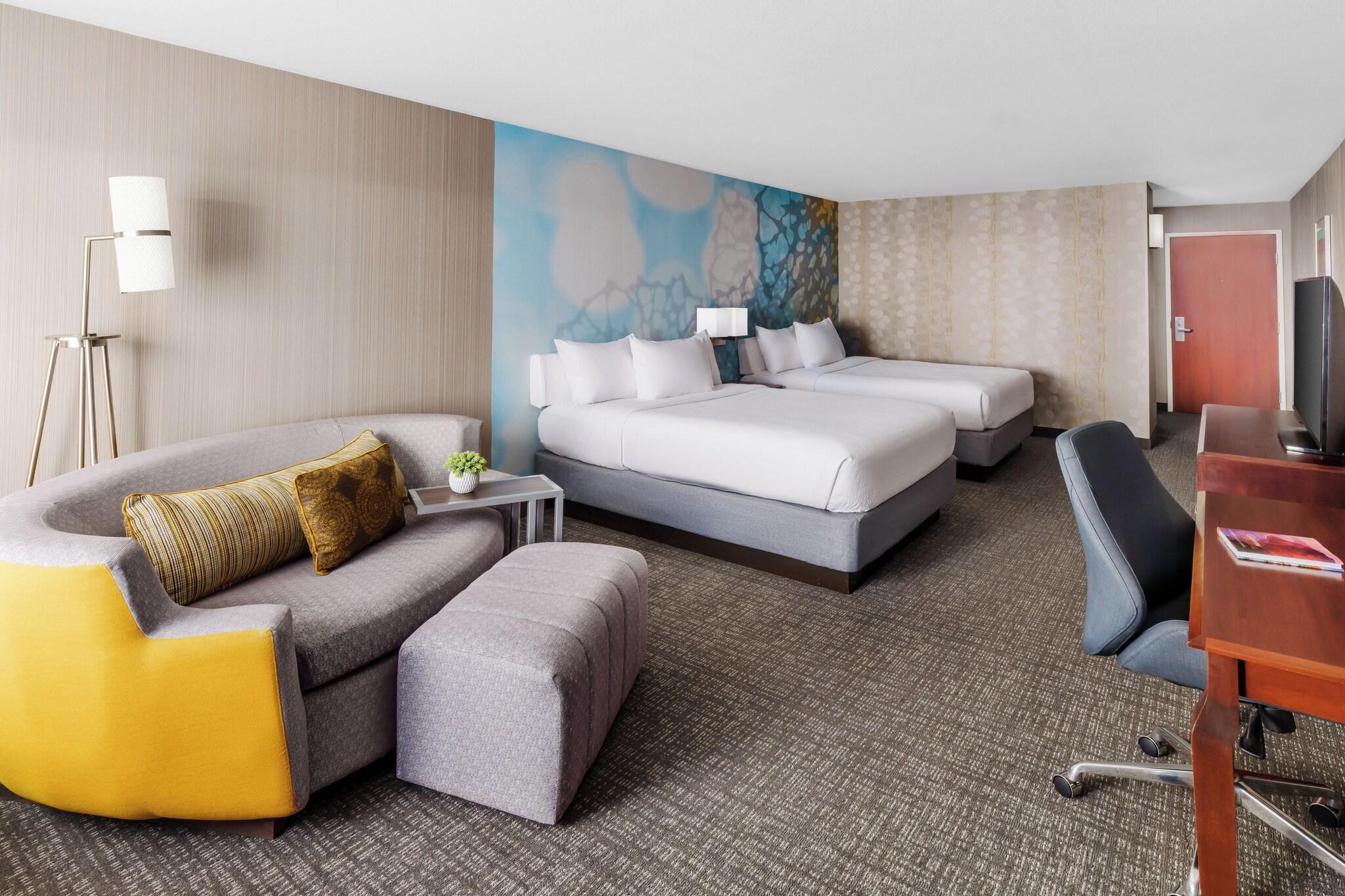 Quadruple Two Queen Beds