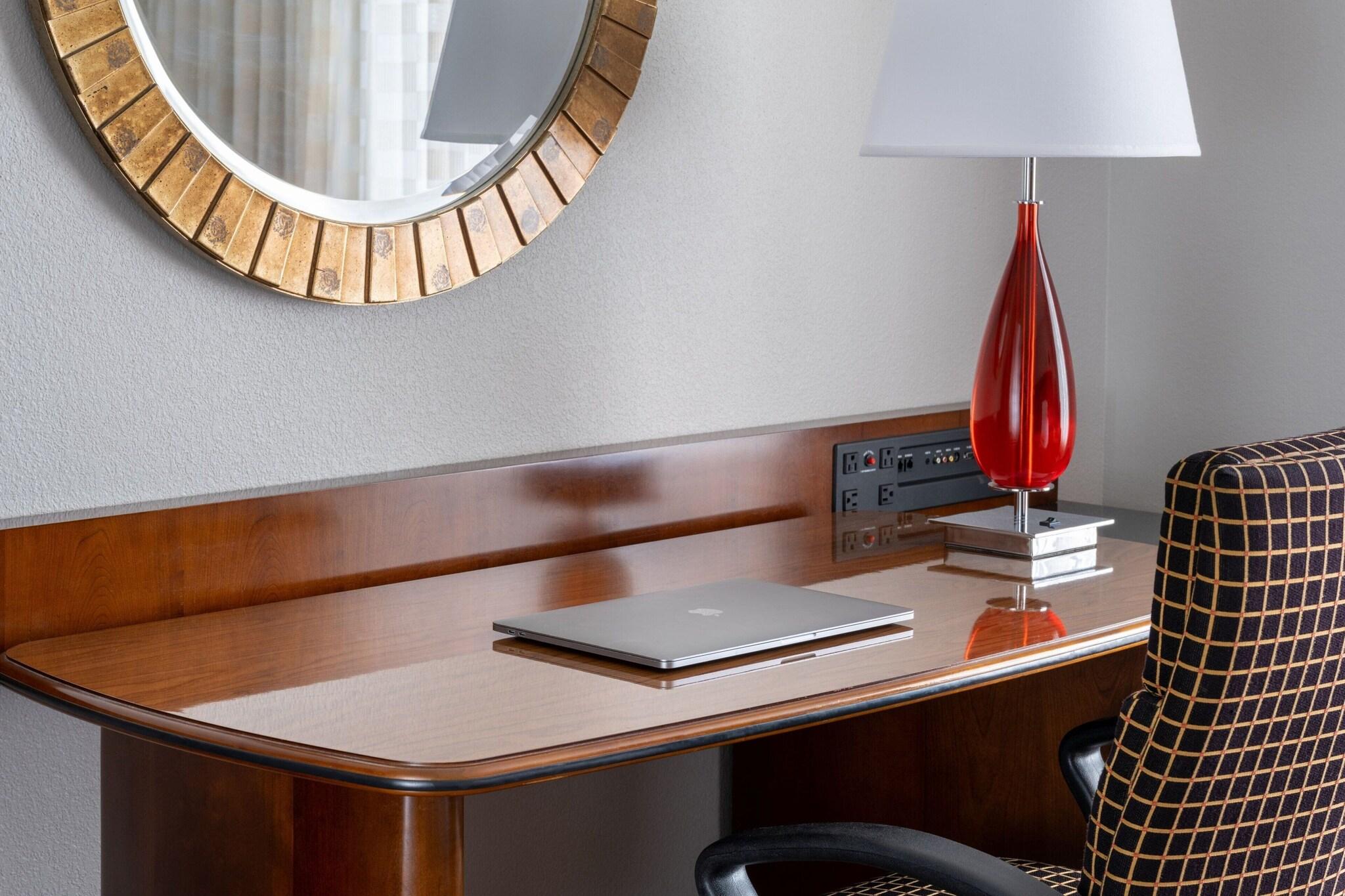 Suite King Bed One Bedroom 