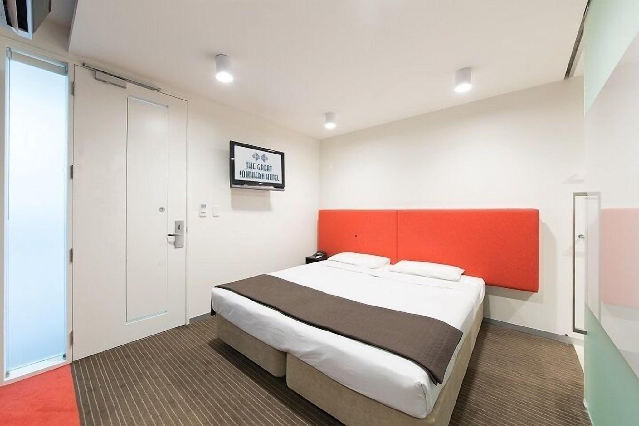 Double Superior King Bed