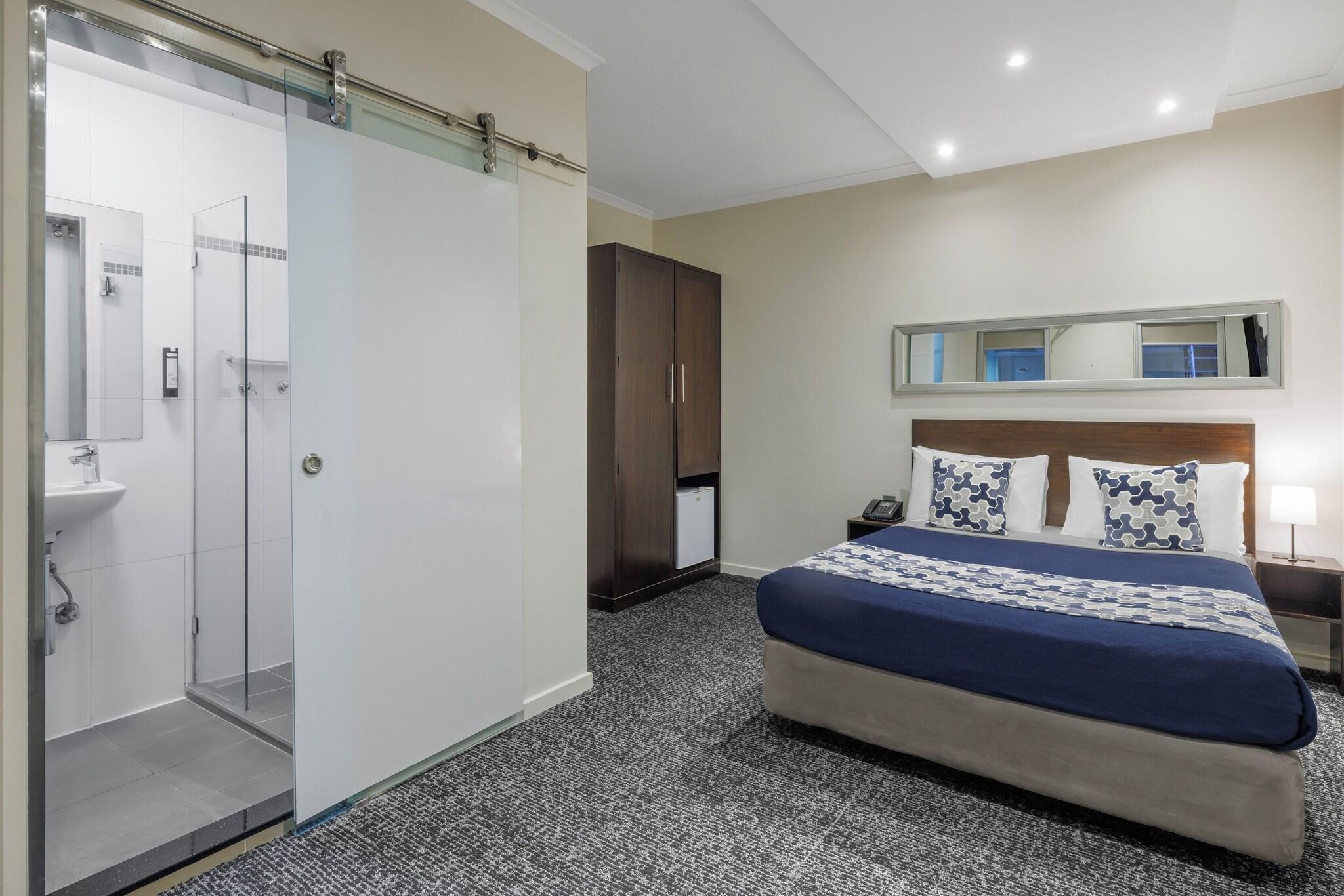 Double Queen Size Bed