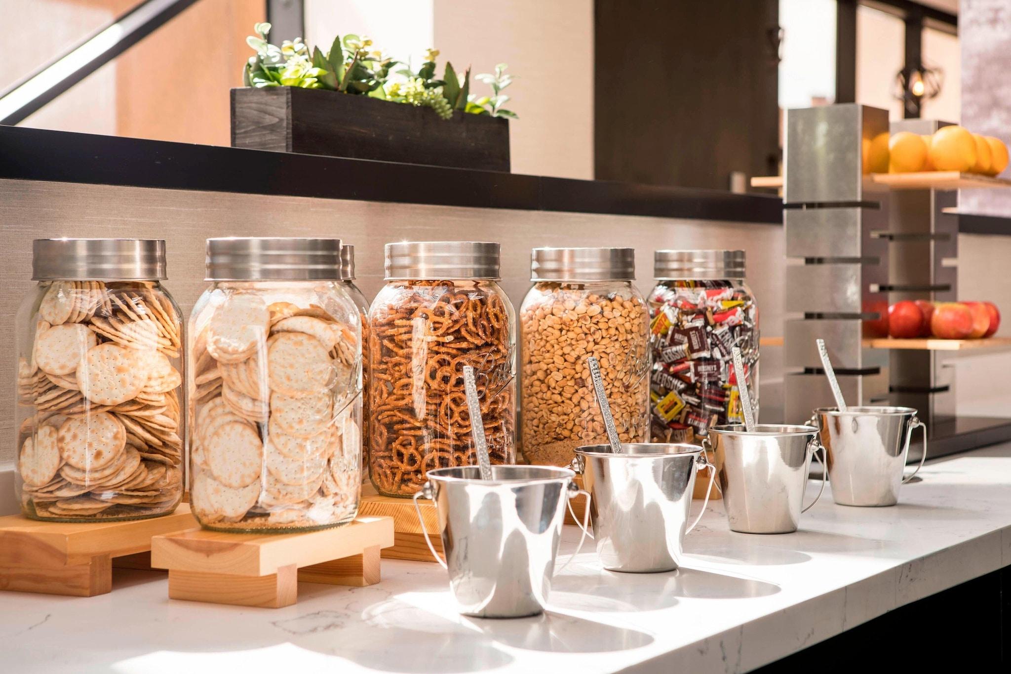 Double Club King Bed