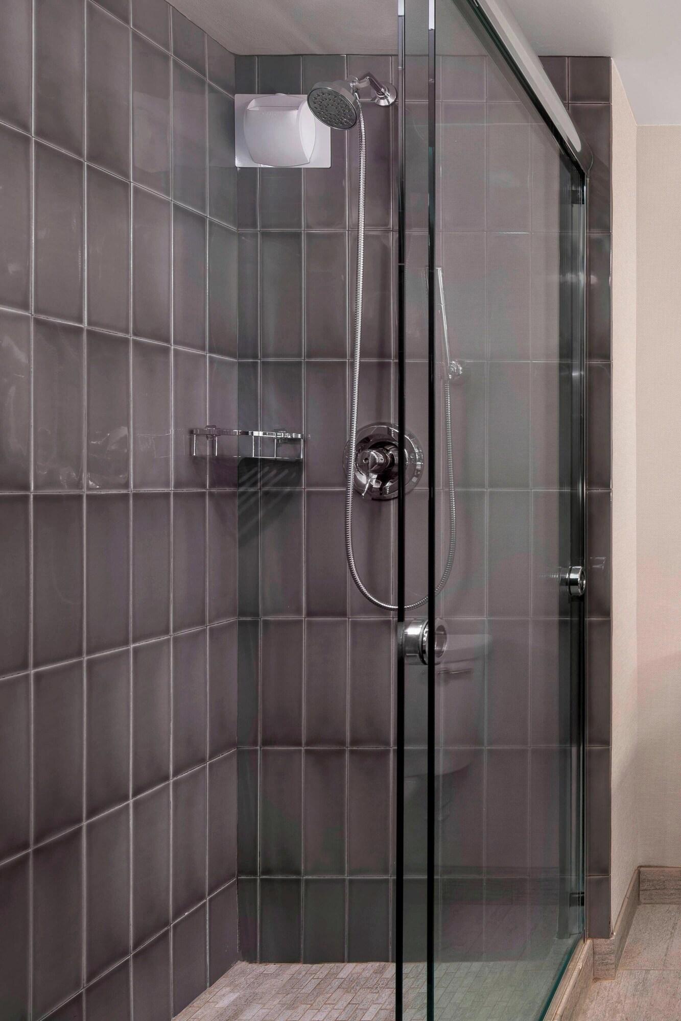 Quadruple City View Two Queen Beds