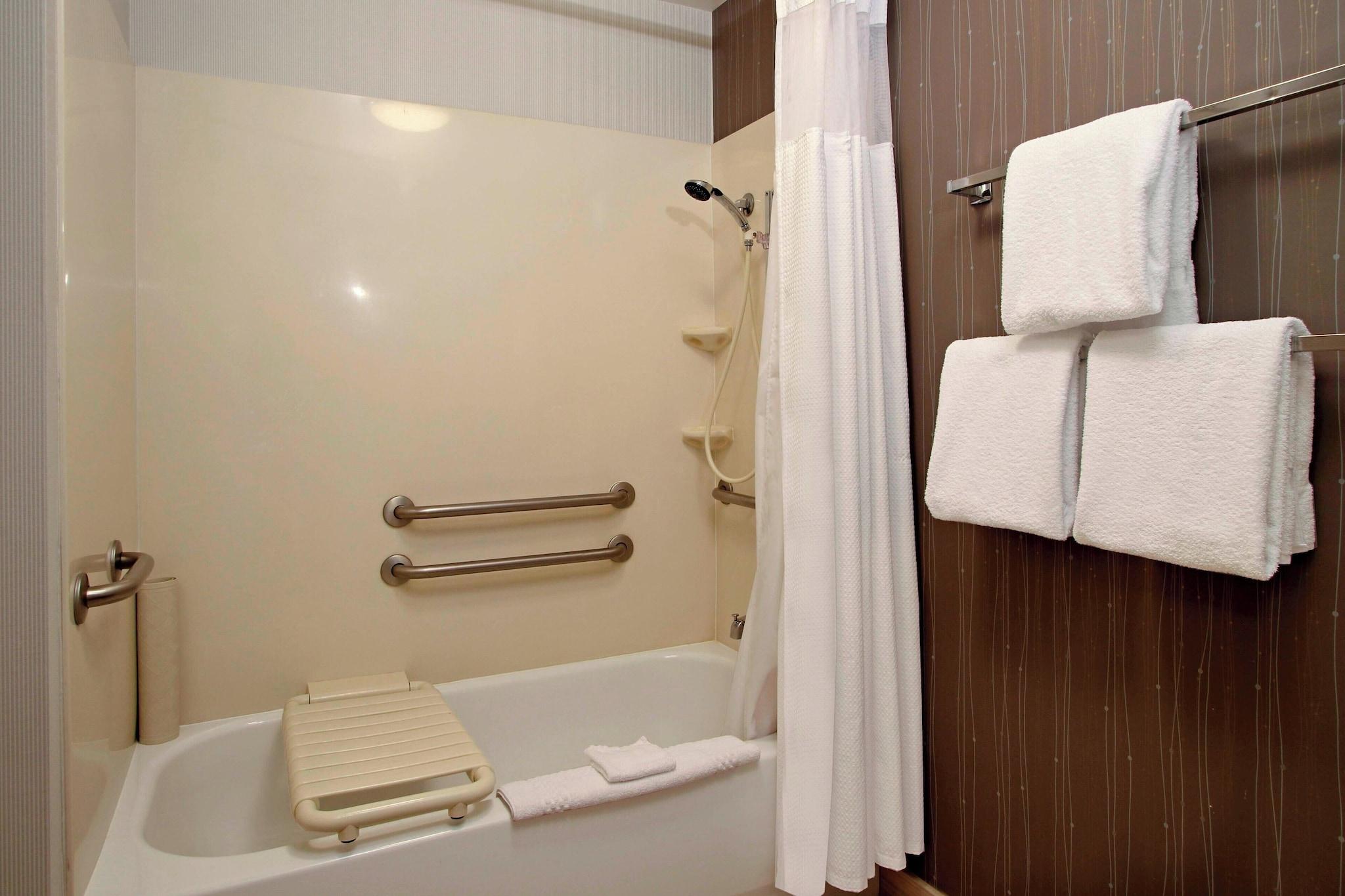 Double Accessible King Size Bed