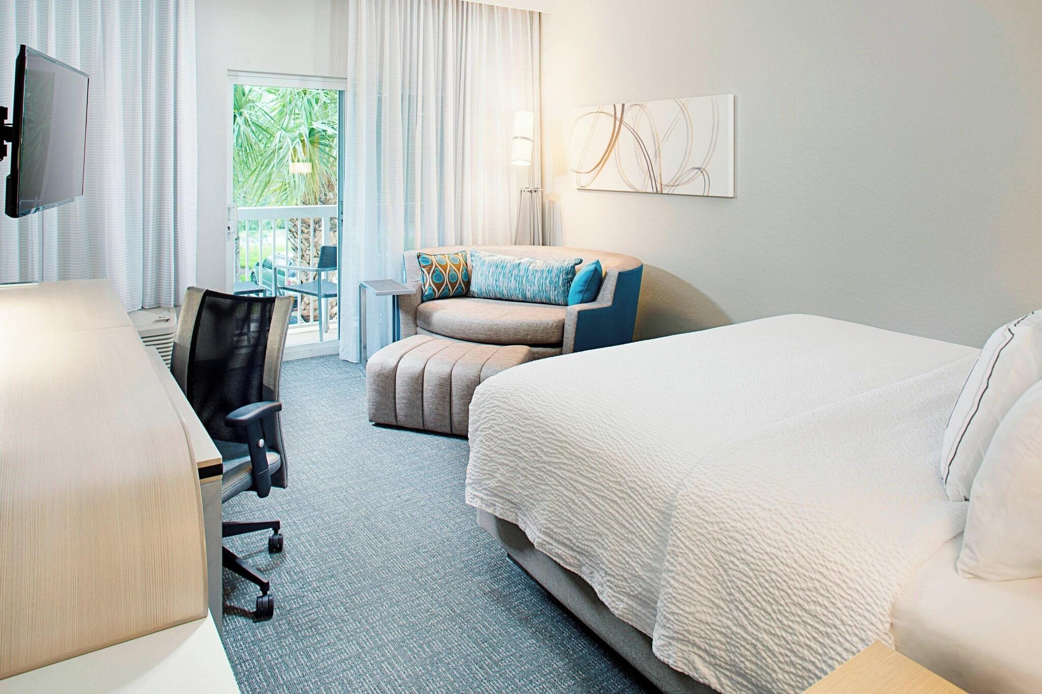 Suite King Bed One Bedroom 