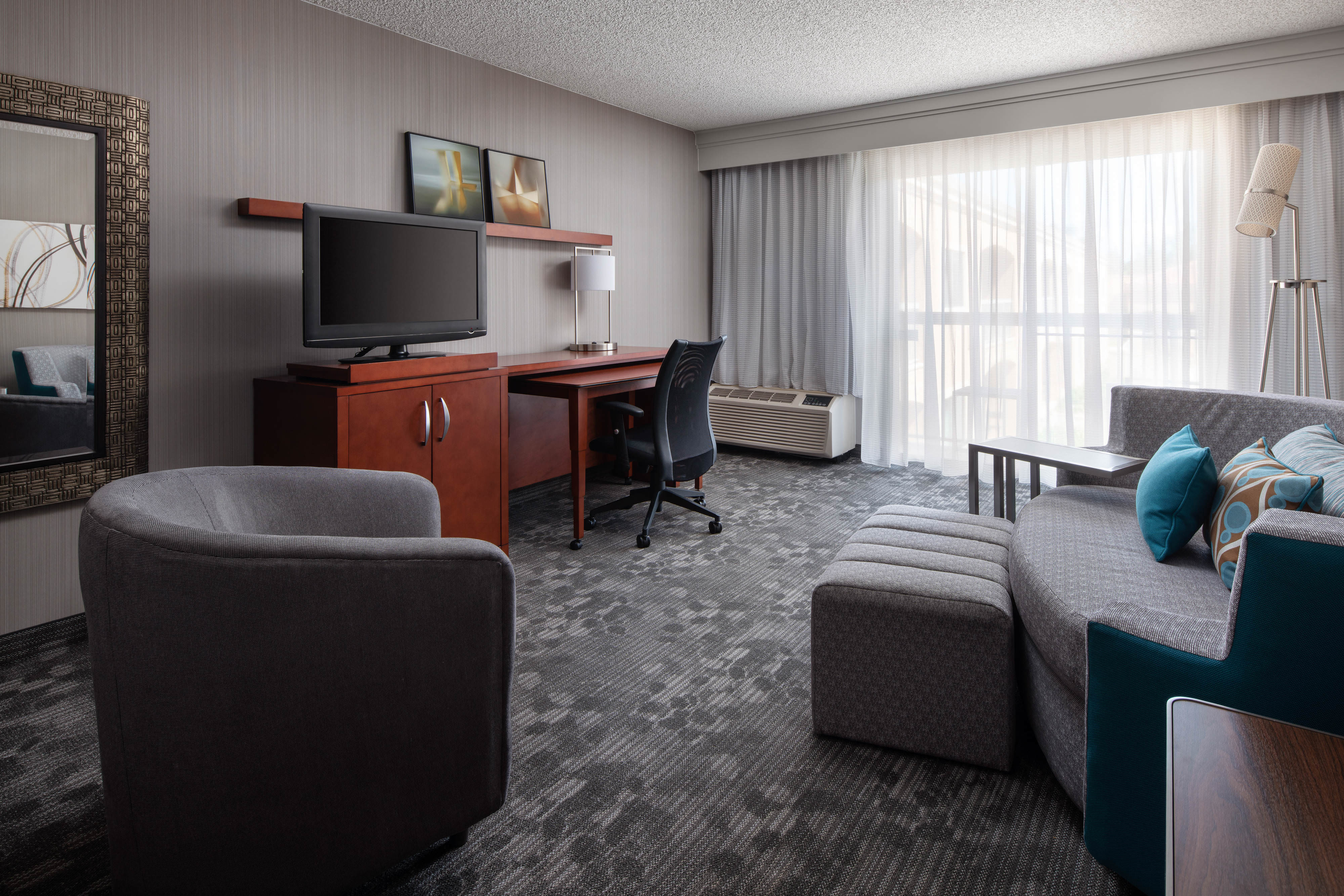 Suite Accessible-queen Size Bed