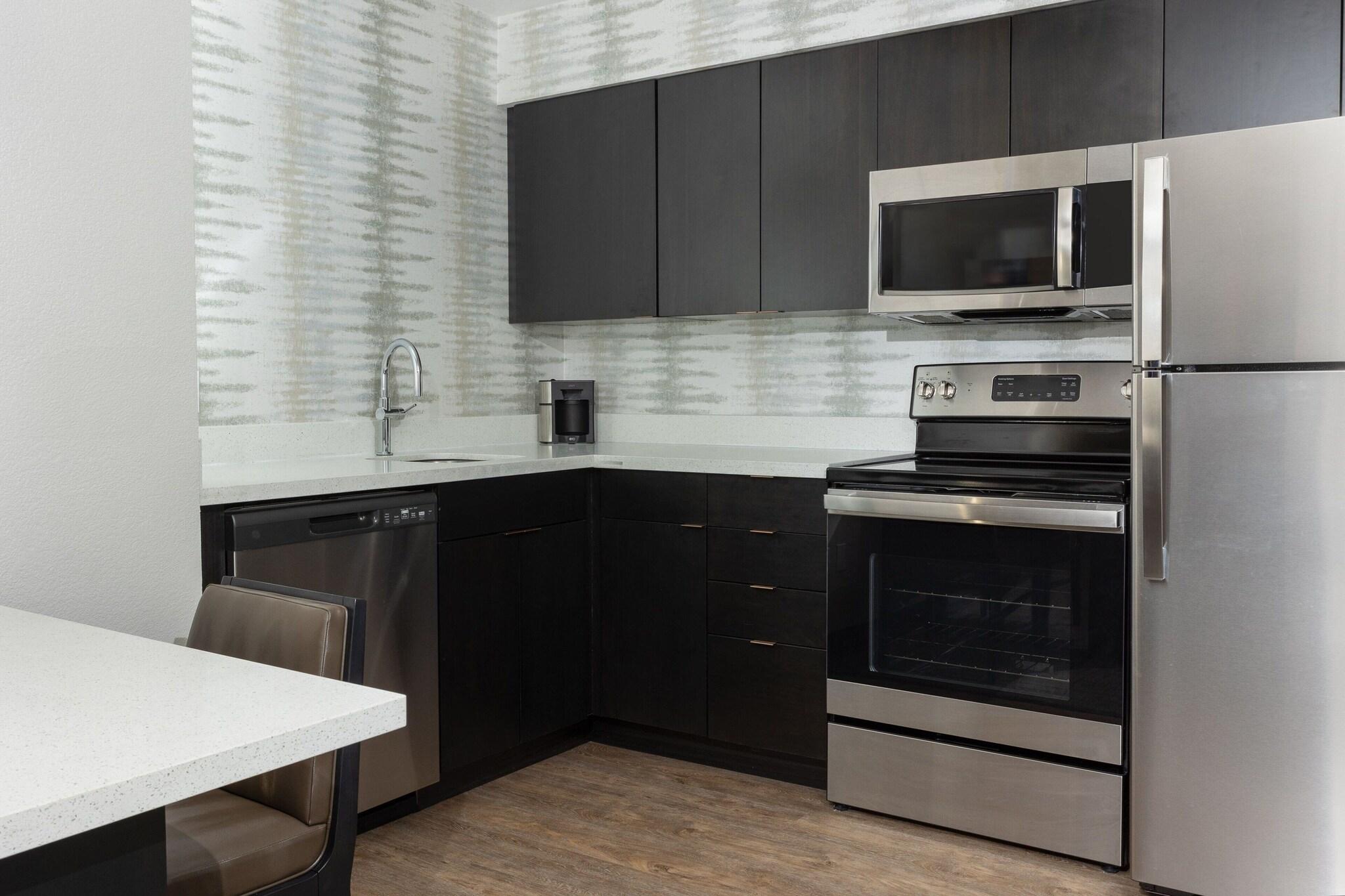 Studio King Size Bed