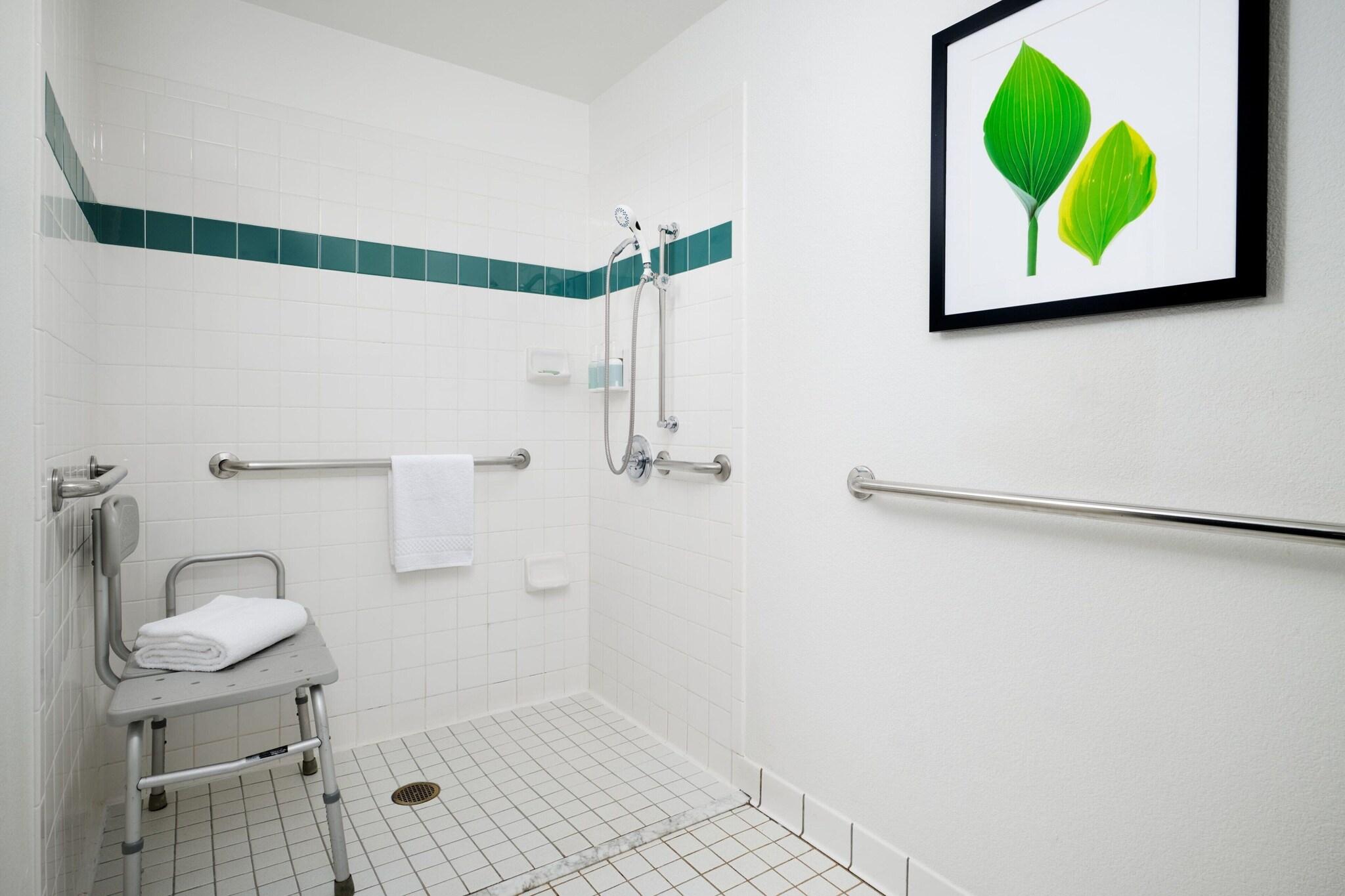 Double Queen Size Bed