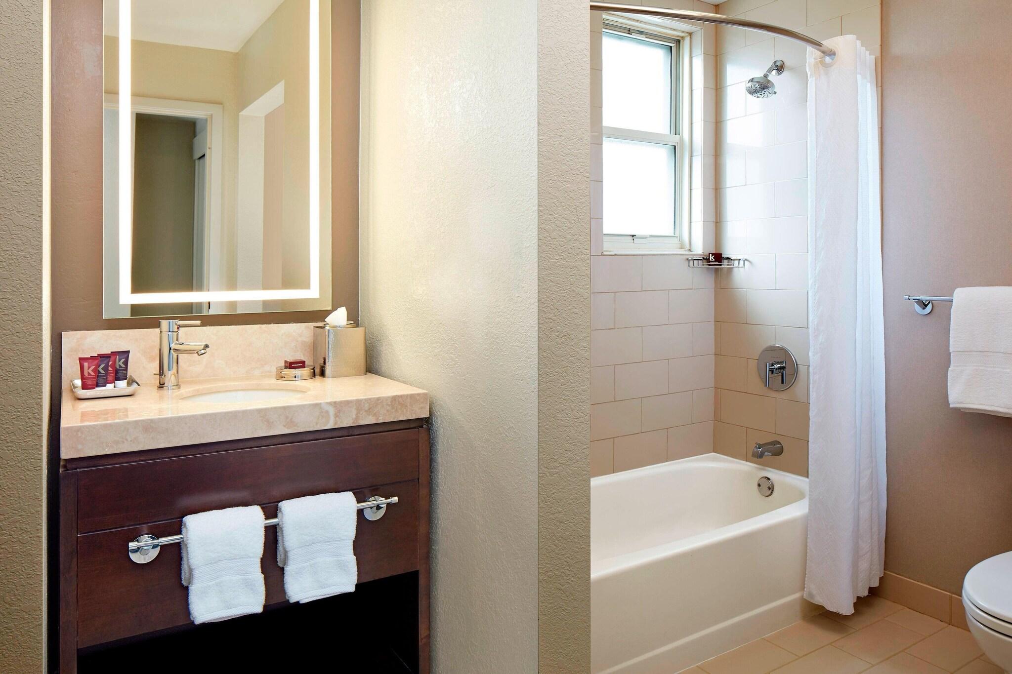 Double Two Queen Beds