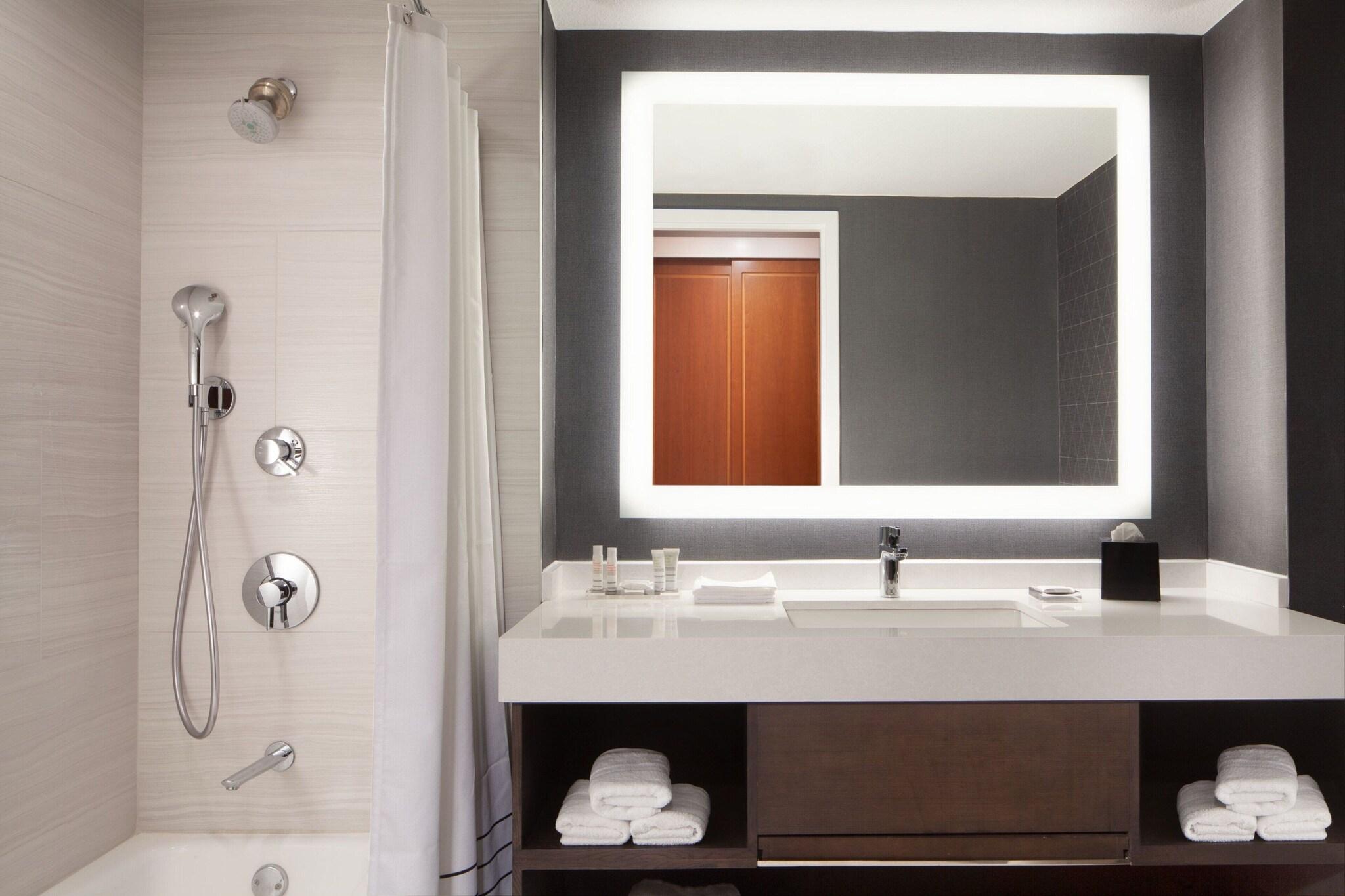 Suite Executive King Bed