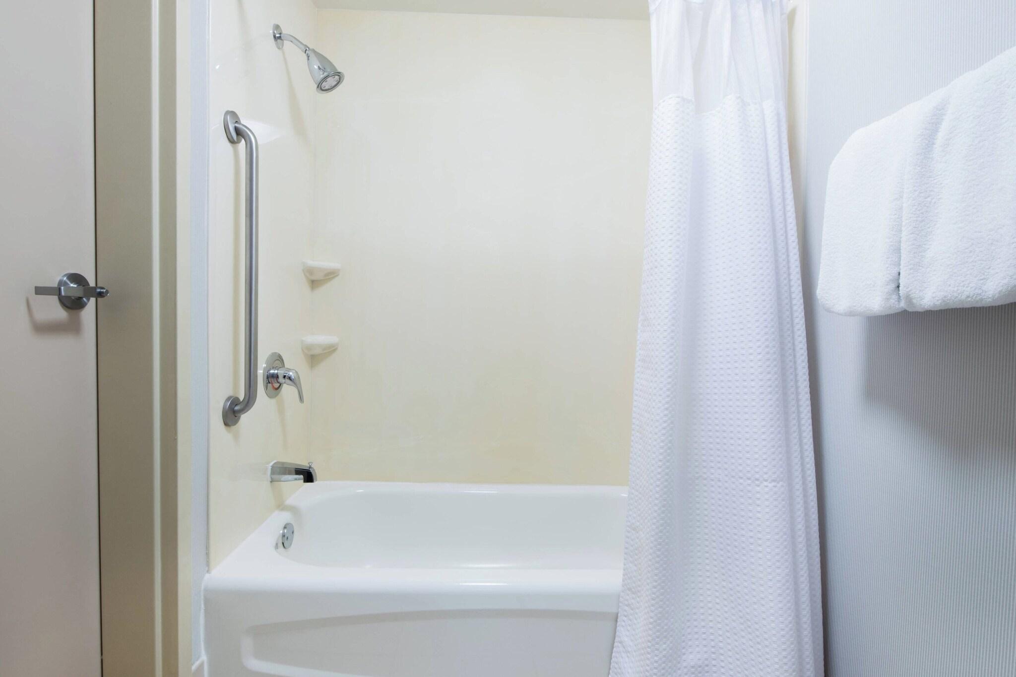 Double Accessible King Size Bed