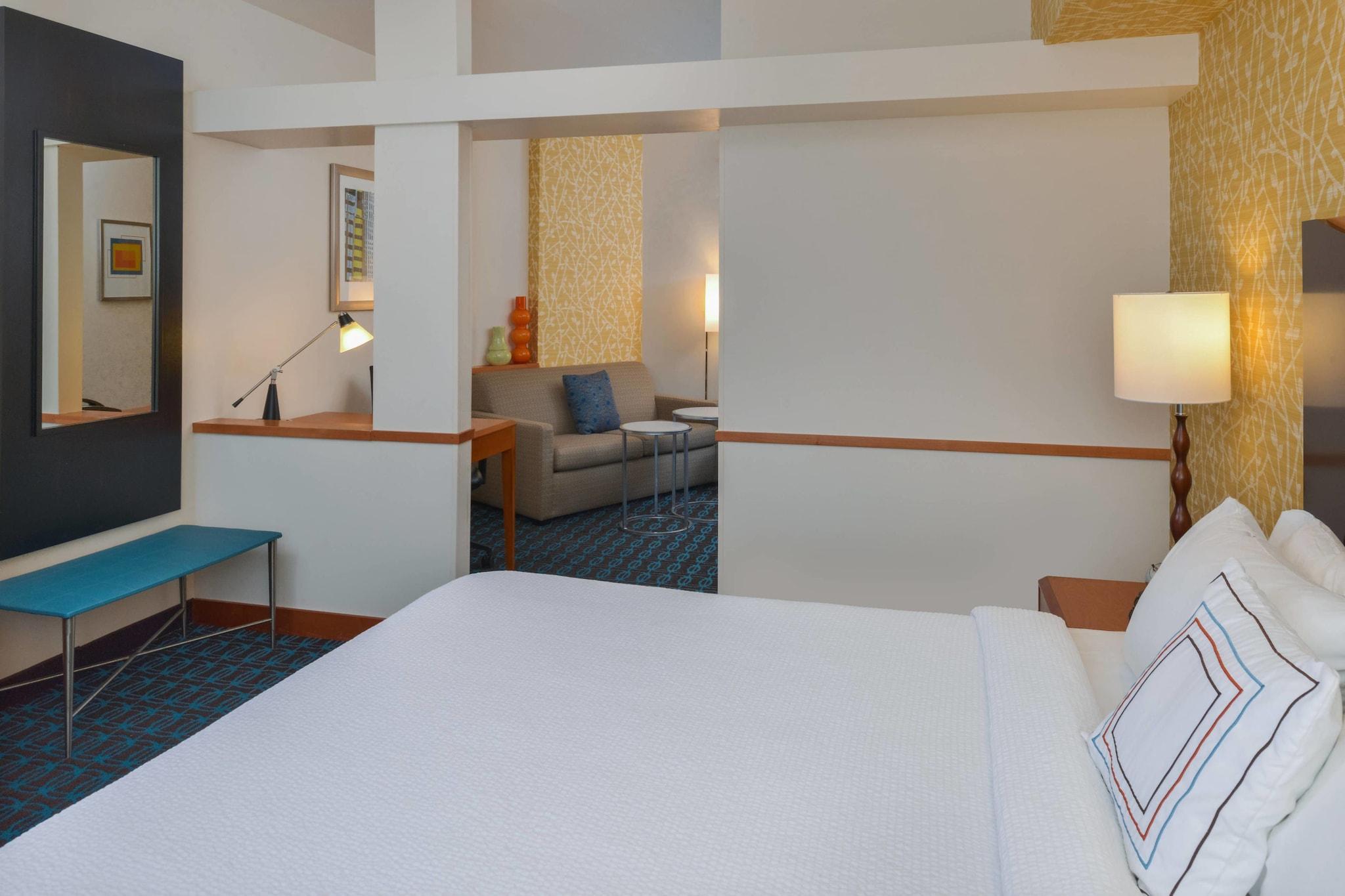 Studio King Size Bed