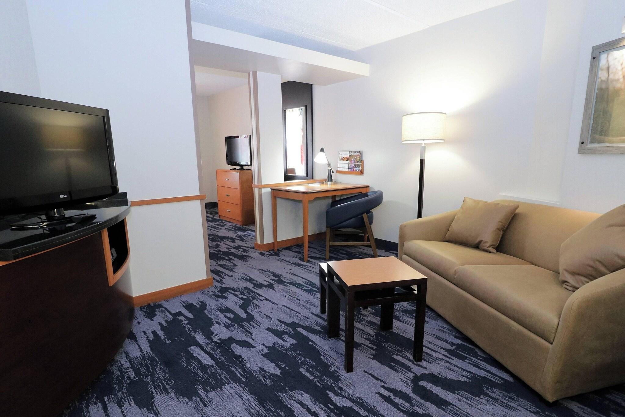 Suite King Size Bed