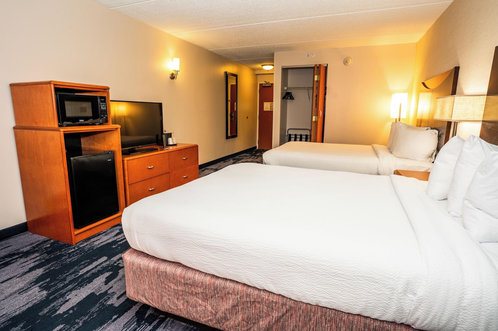 Quadruple Accessible-two Queen Beds