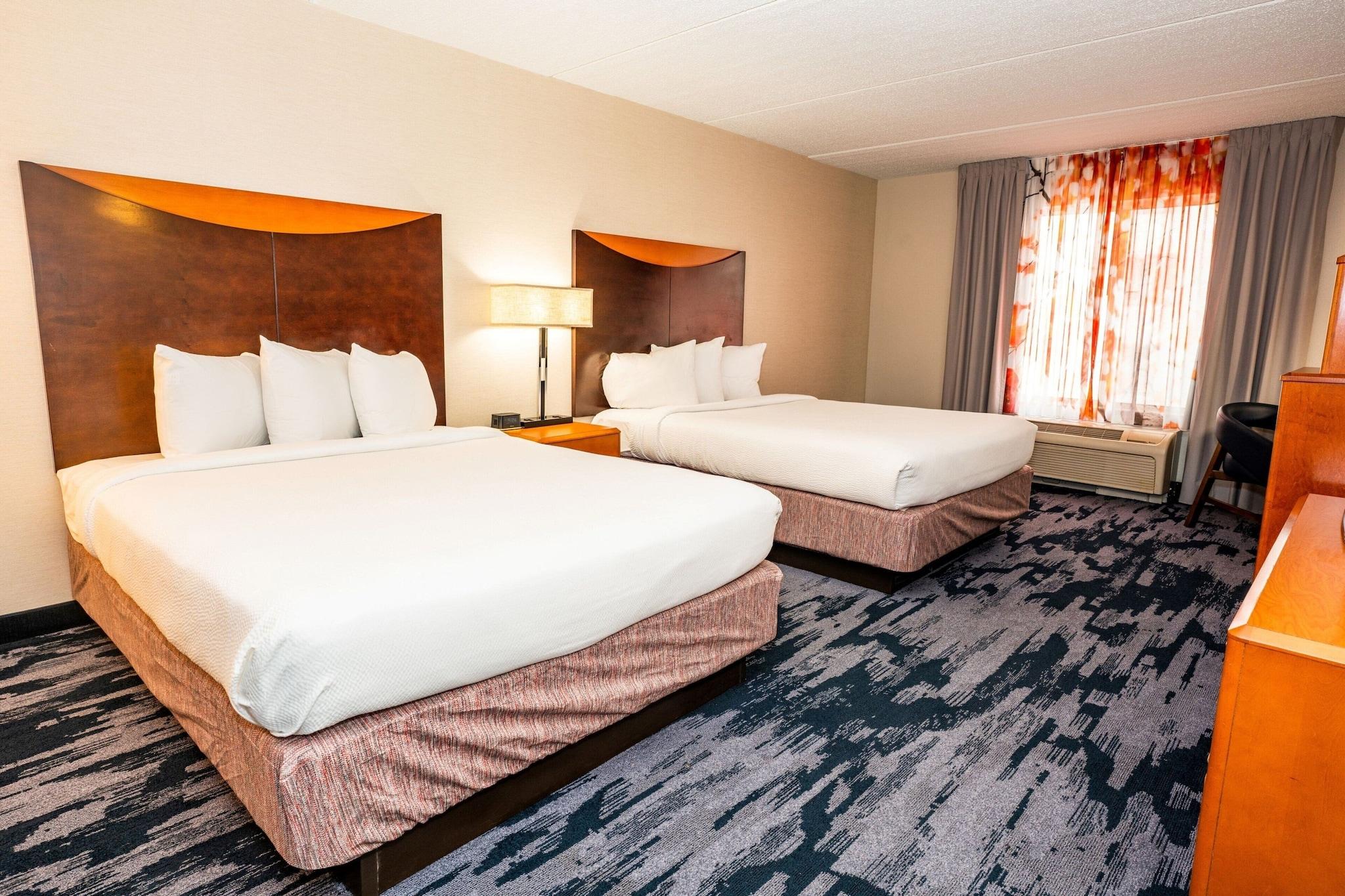 Quadruple Accessible-two Queen Beds