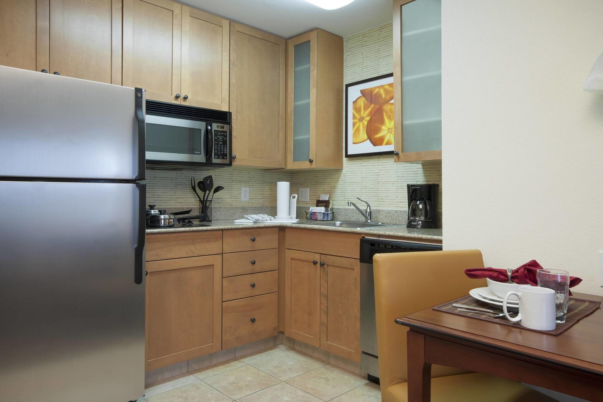 Suite Queen Size Bed