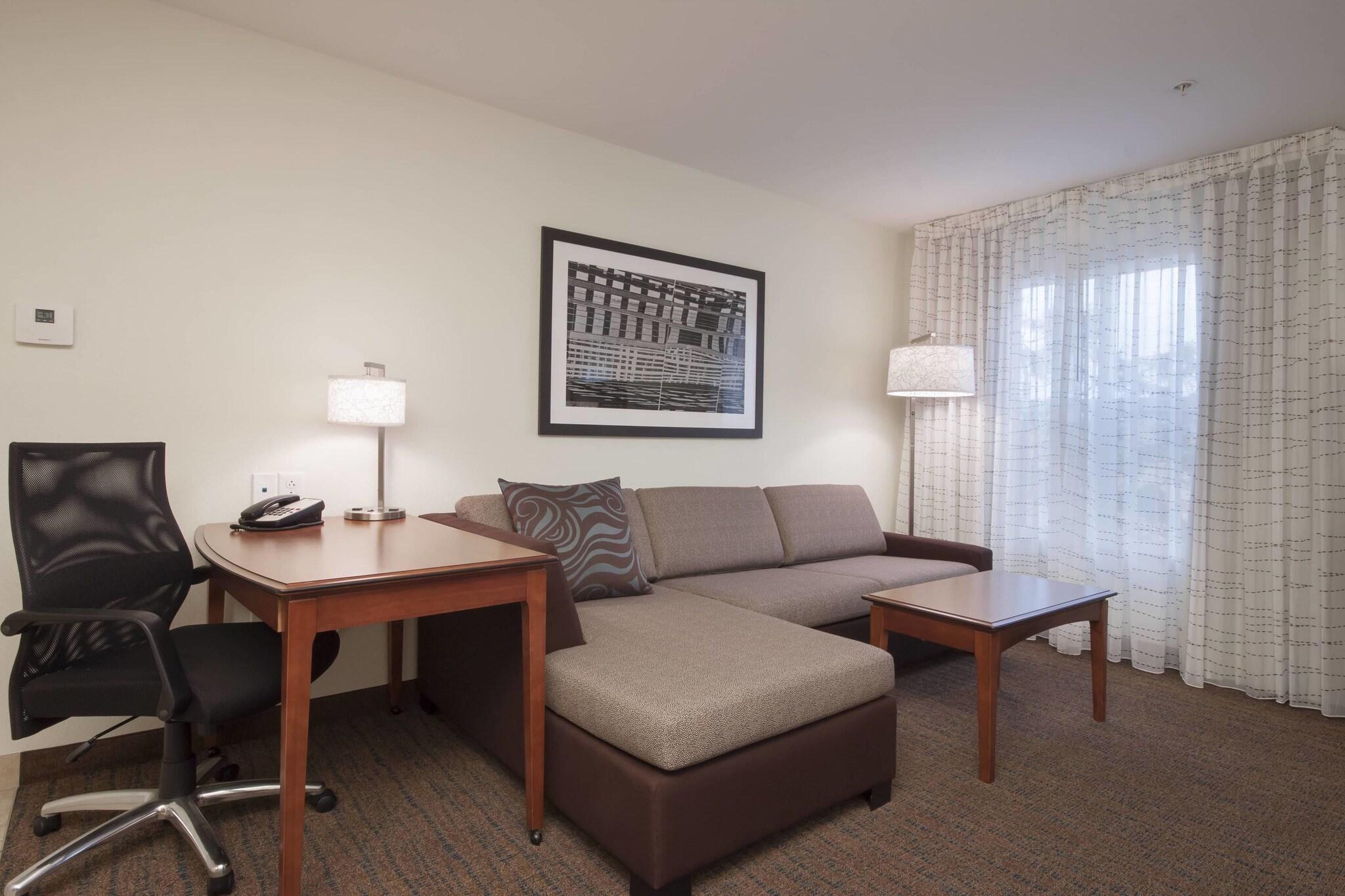 Studio King Size Bed