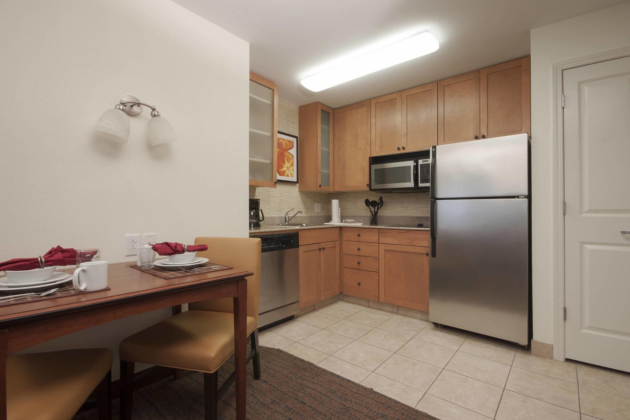 Studio King Size Bed