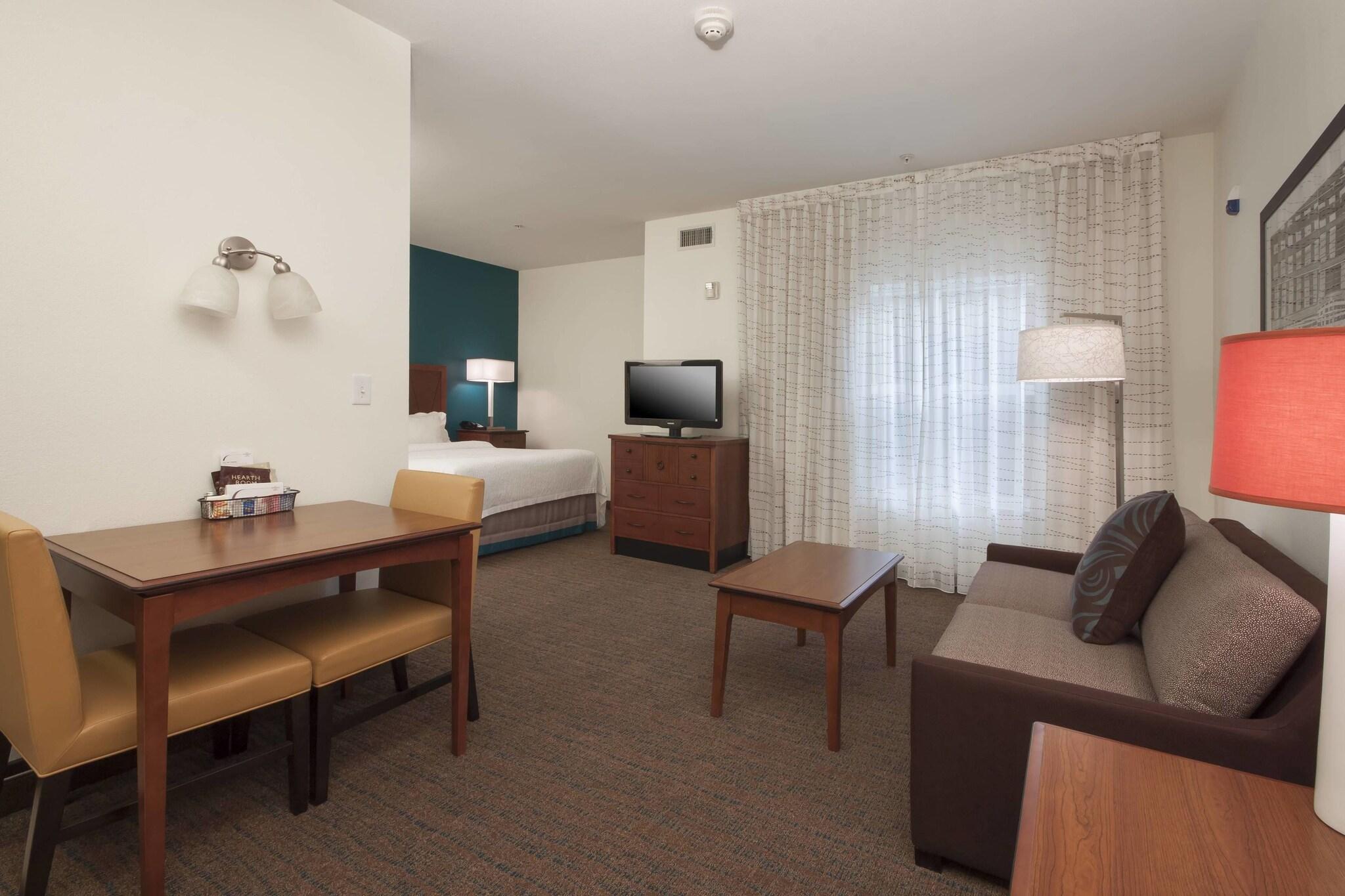 Studio King Size Bed