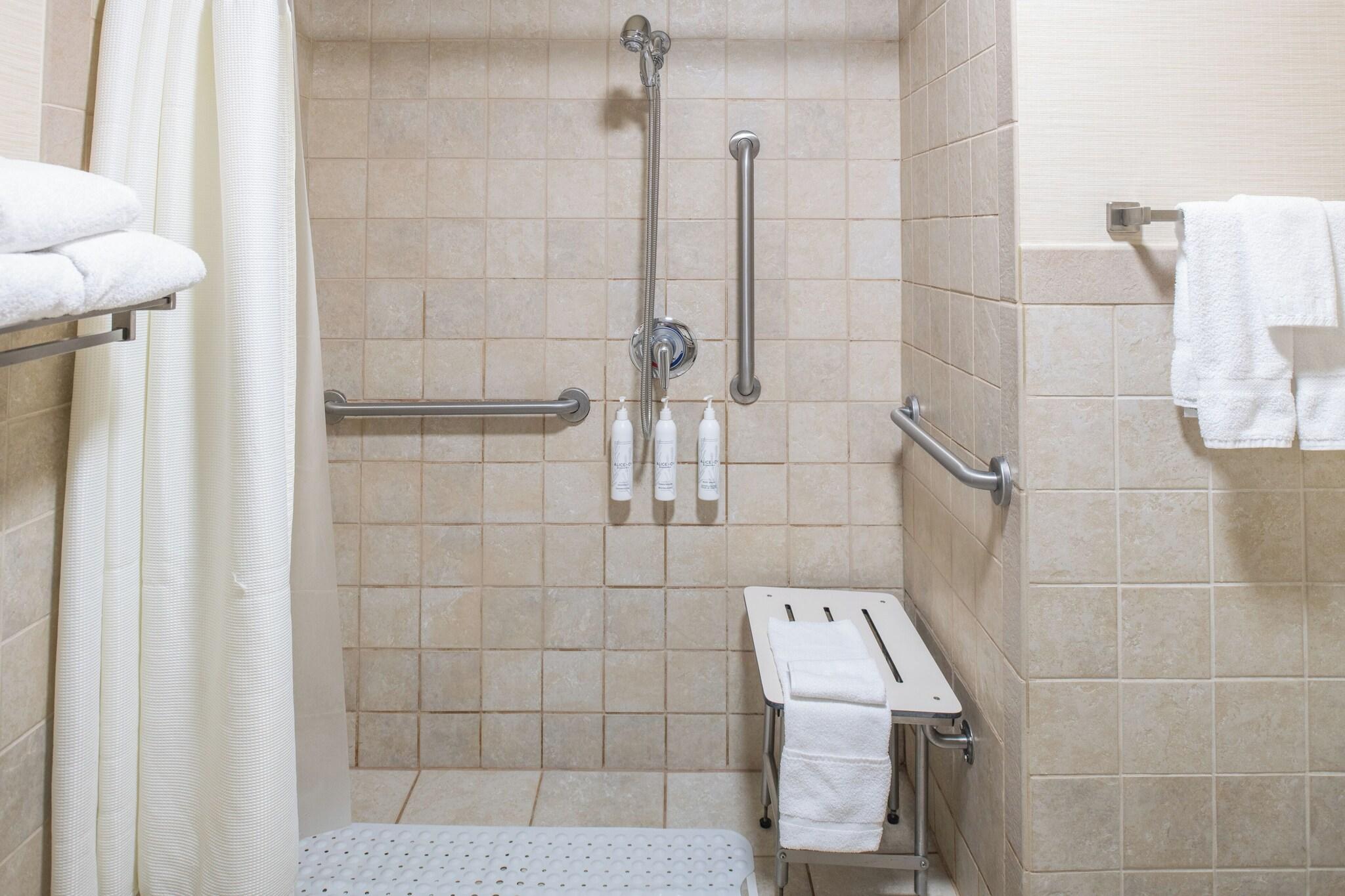 Double Accessible