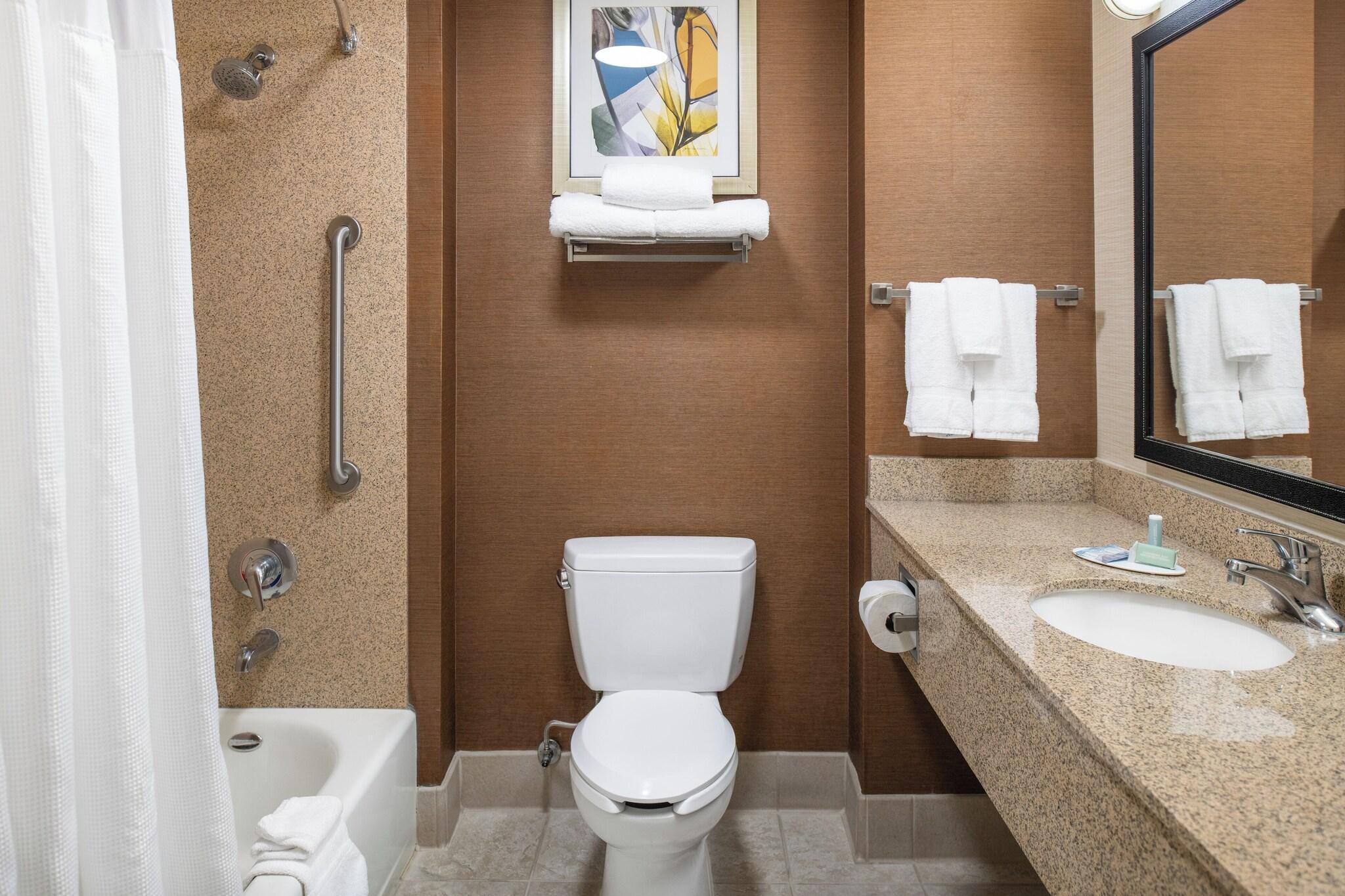 Double Accessible