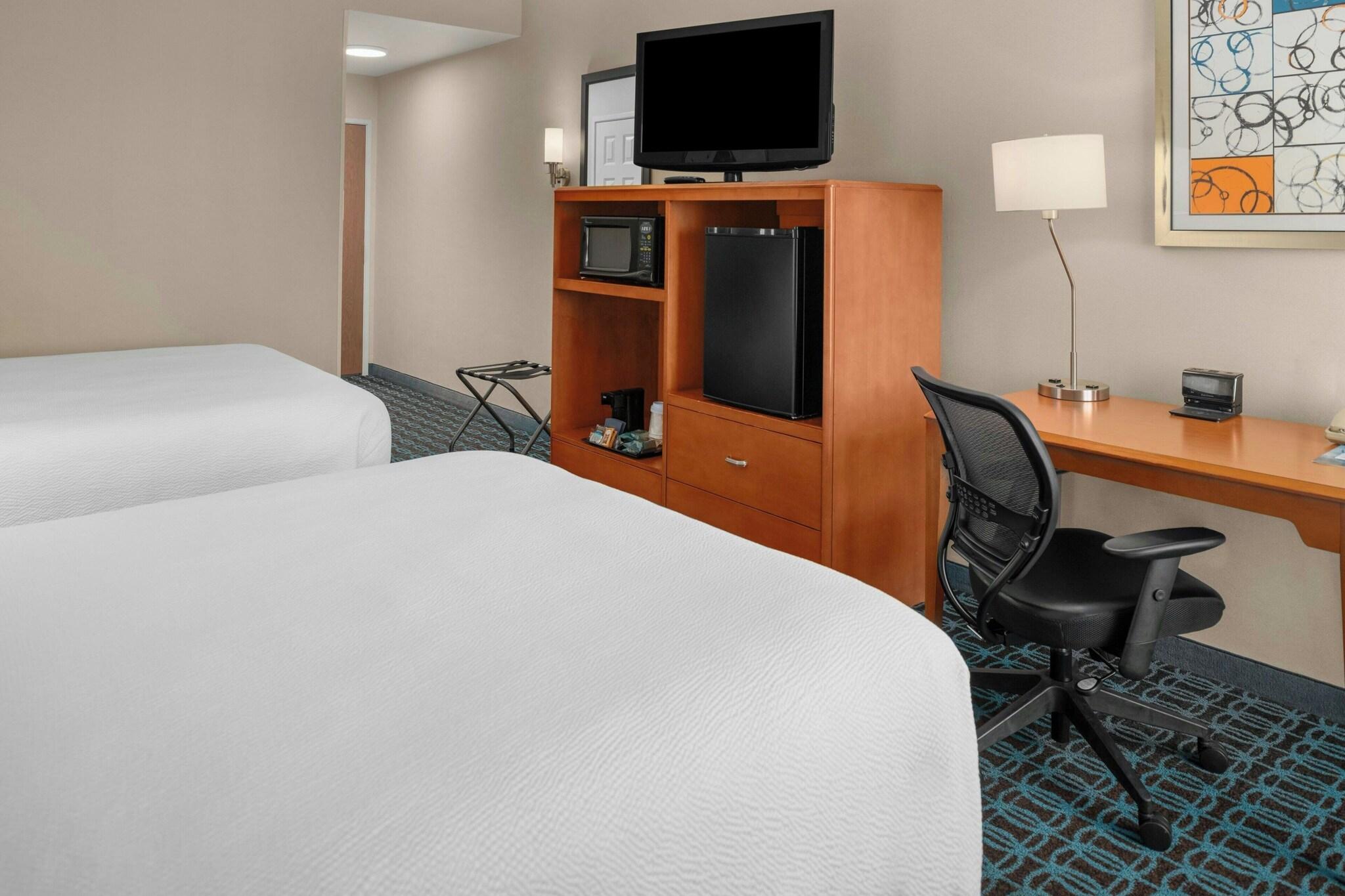 Quadruple Accessible-two Queen Beds