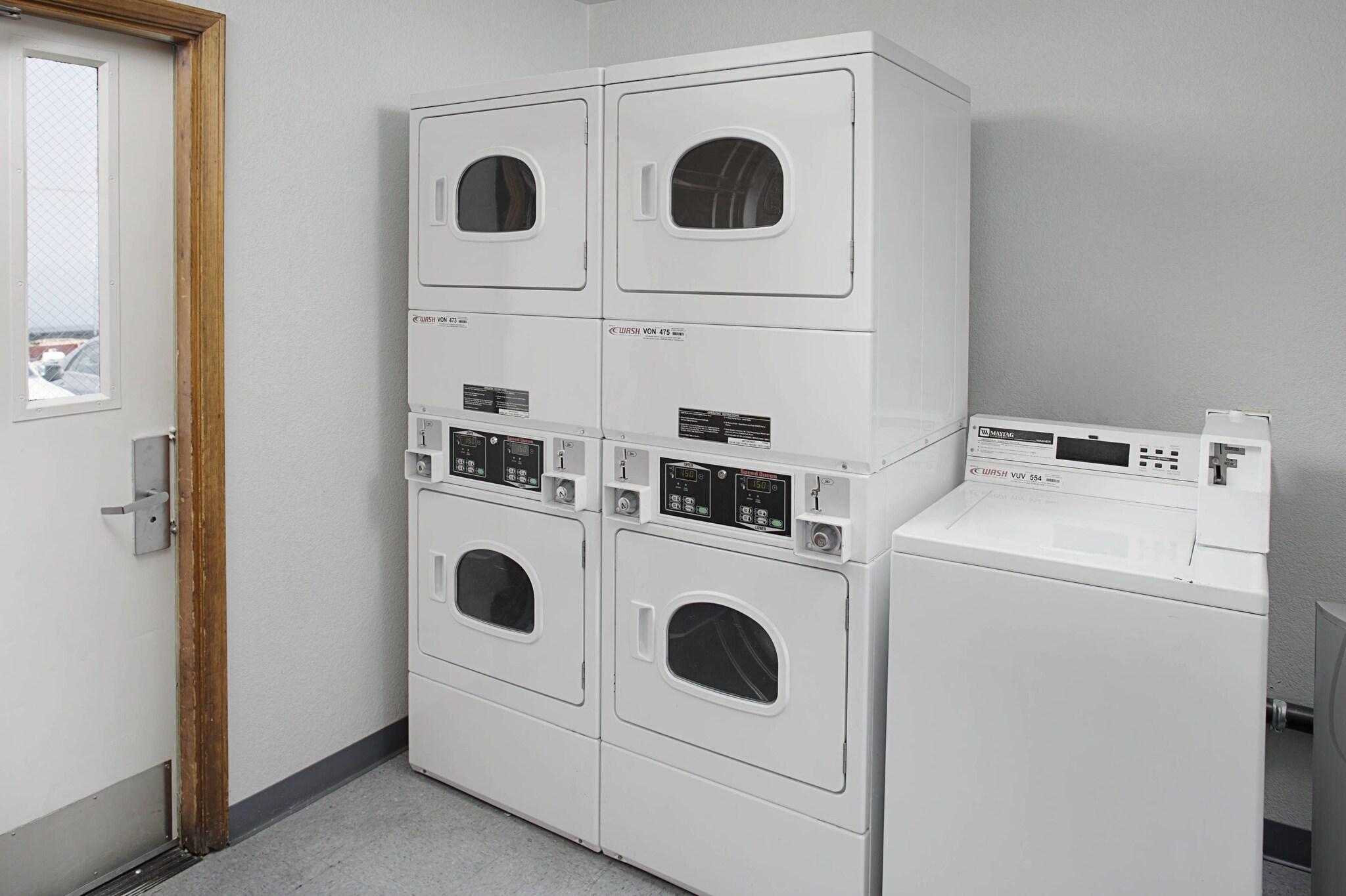 Studio King Size Bed