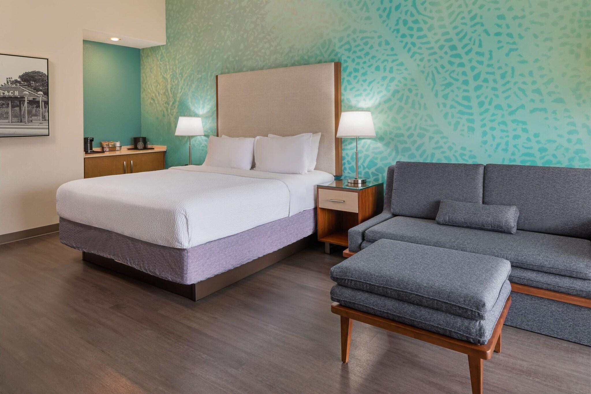 Double King Size Bed