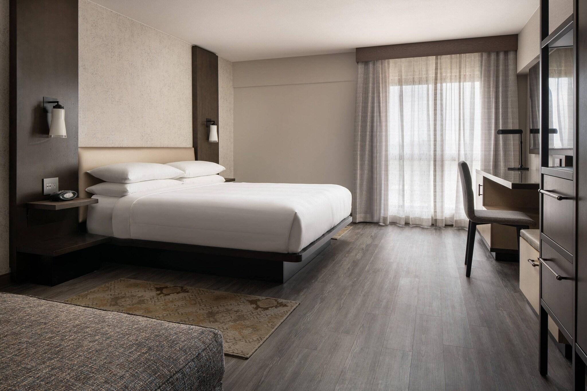 Double Accessible King Size Bed